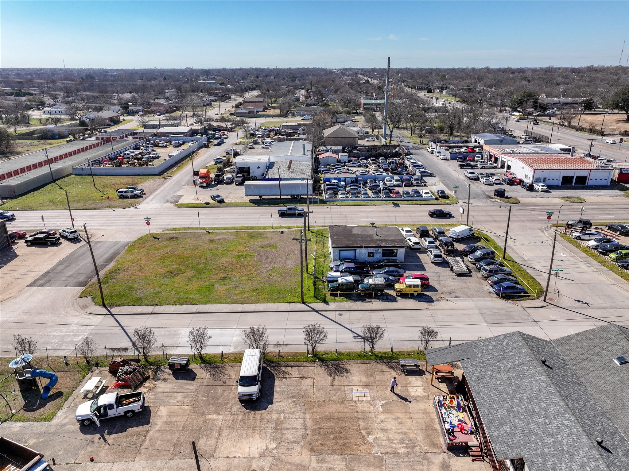200 E Avenue A Garland TX 75040