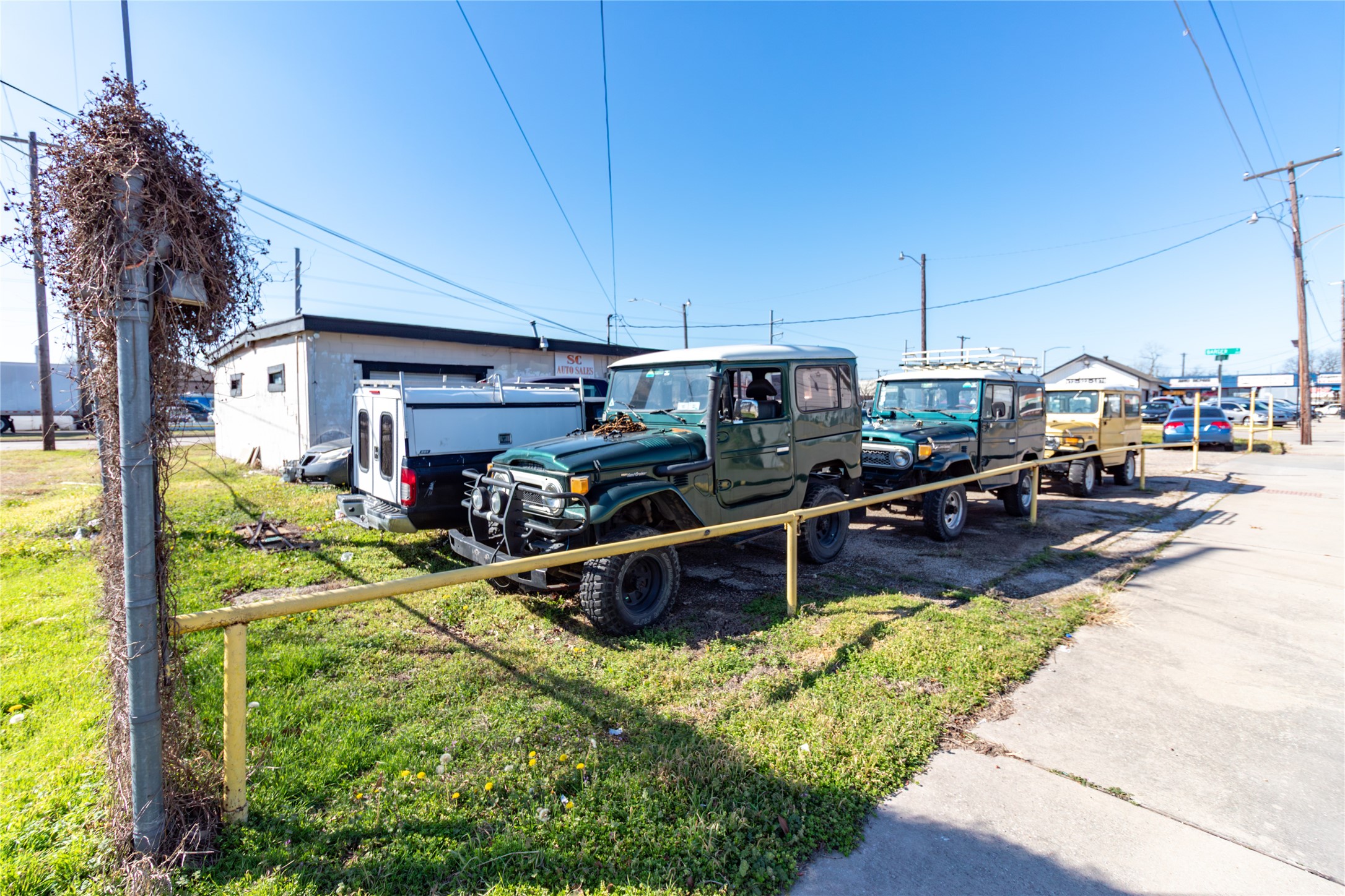 200 E Avenue A Garland TX 75040