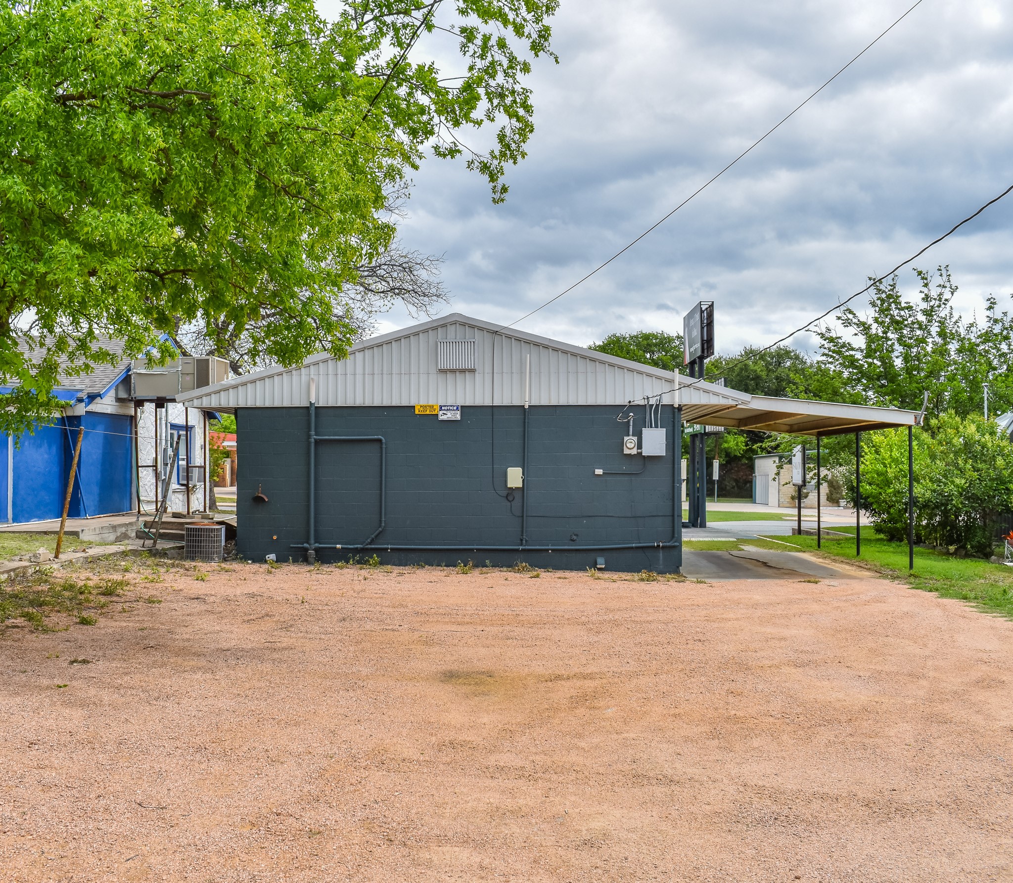1404 S Bridge Street Brady TX 76825