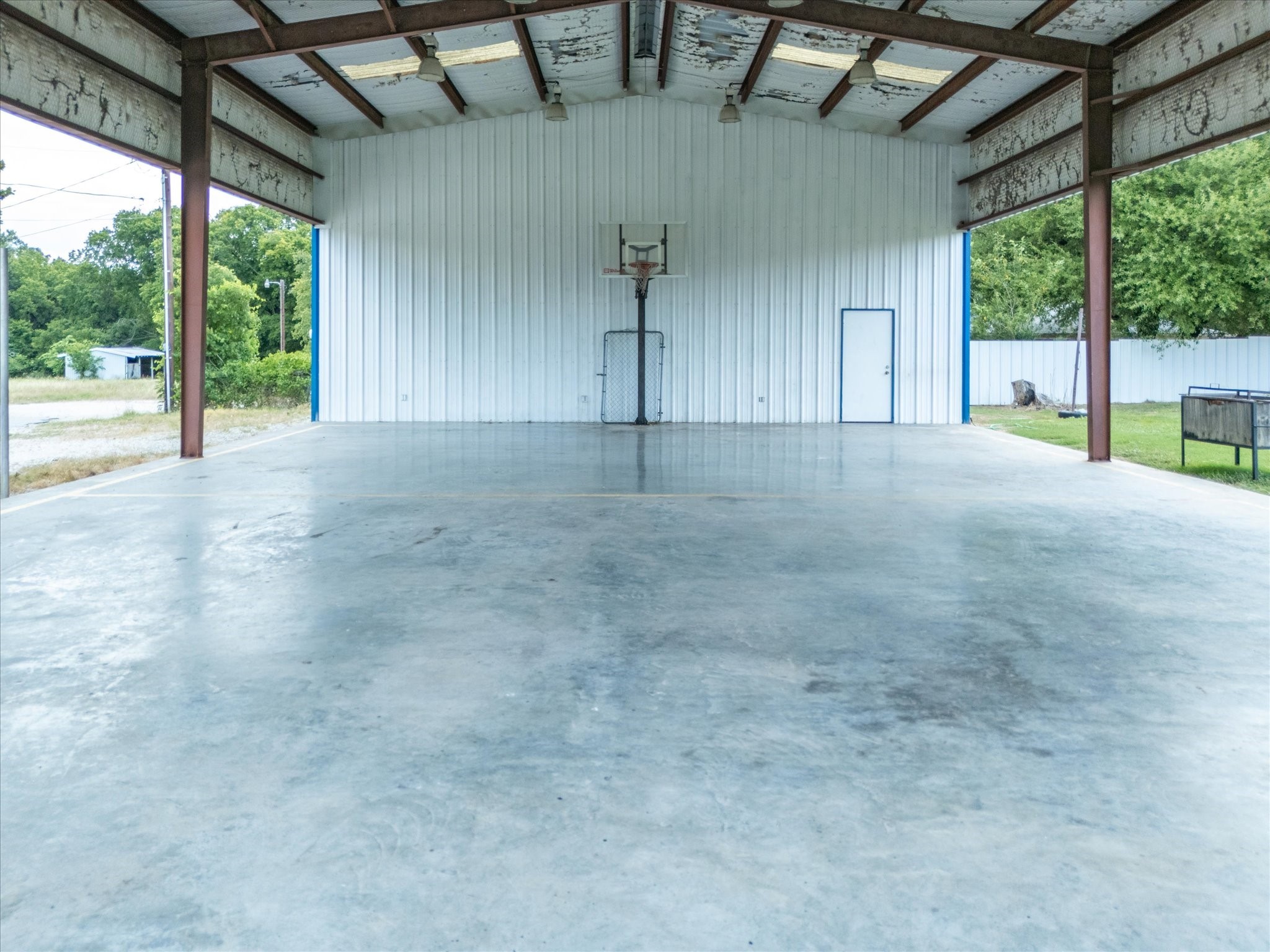 1214 N Business 287 Decatur TX 76234