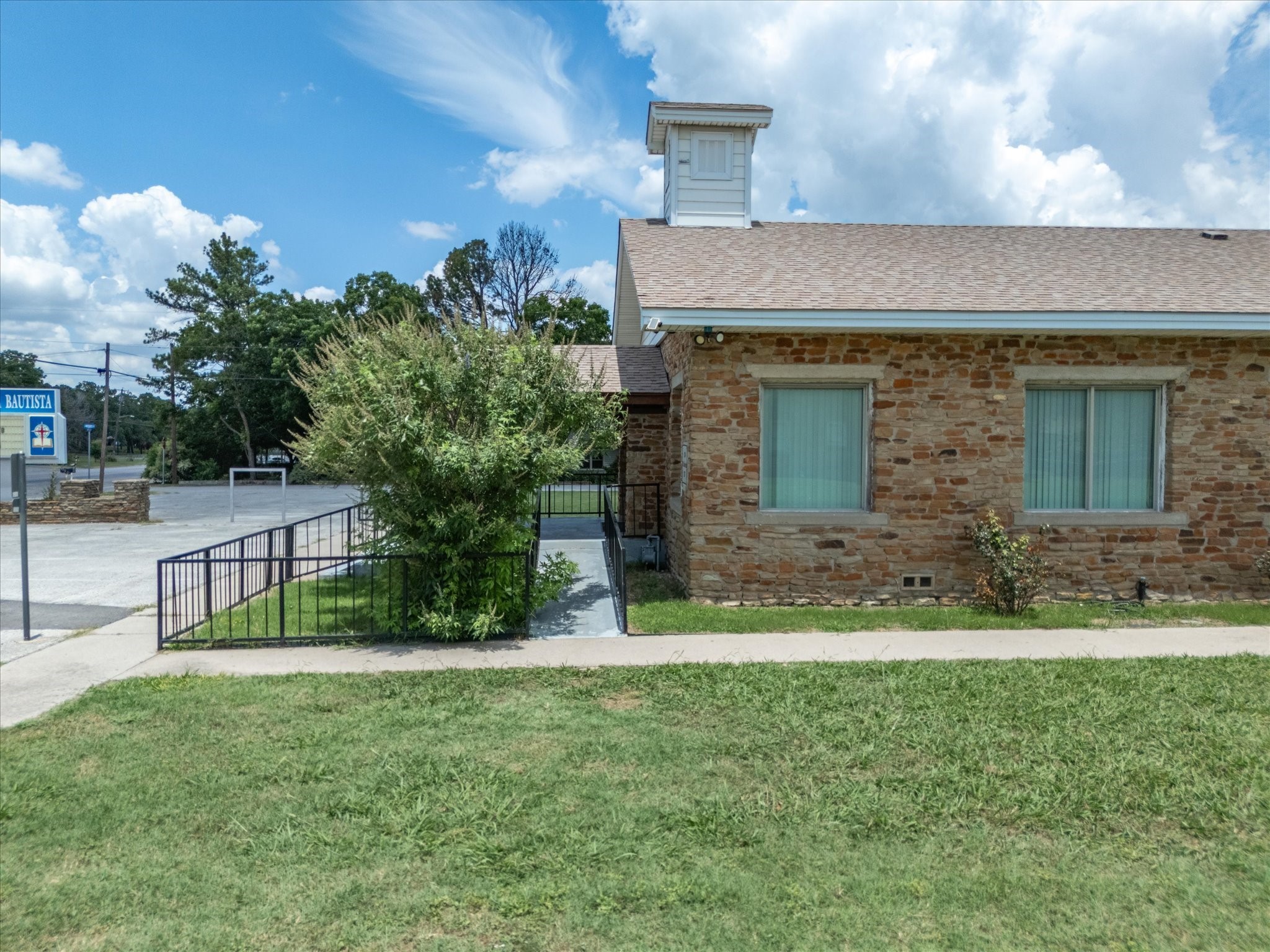 1214 N Business 287 Decatur TX 76234