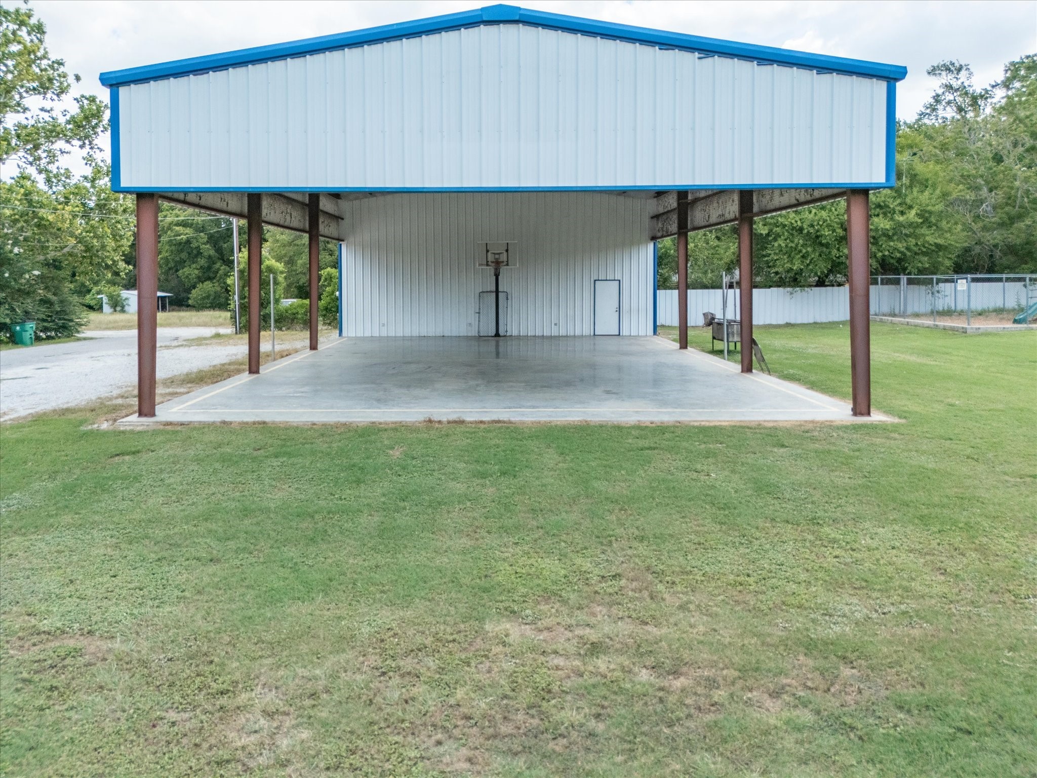 1214 N Business 287 Decatur TX 76234