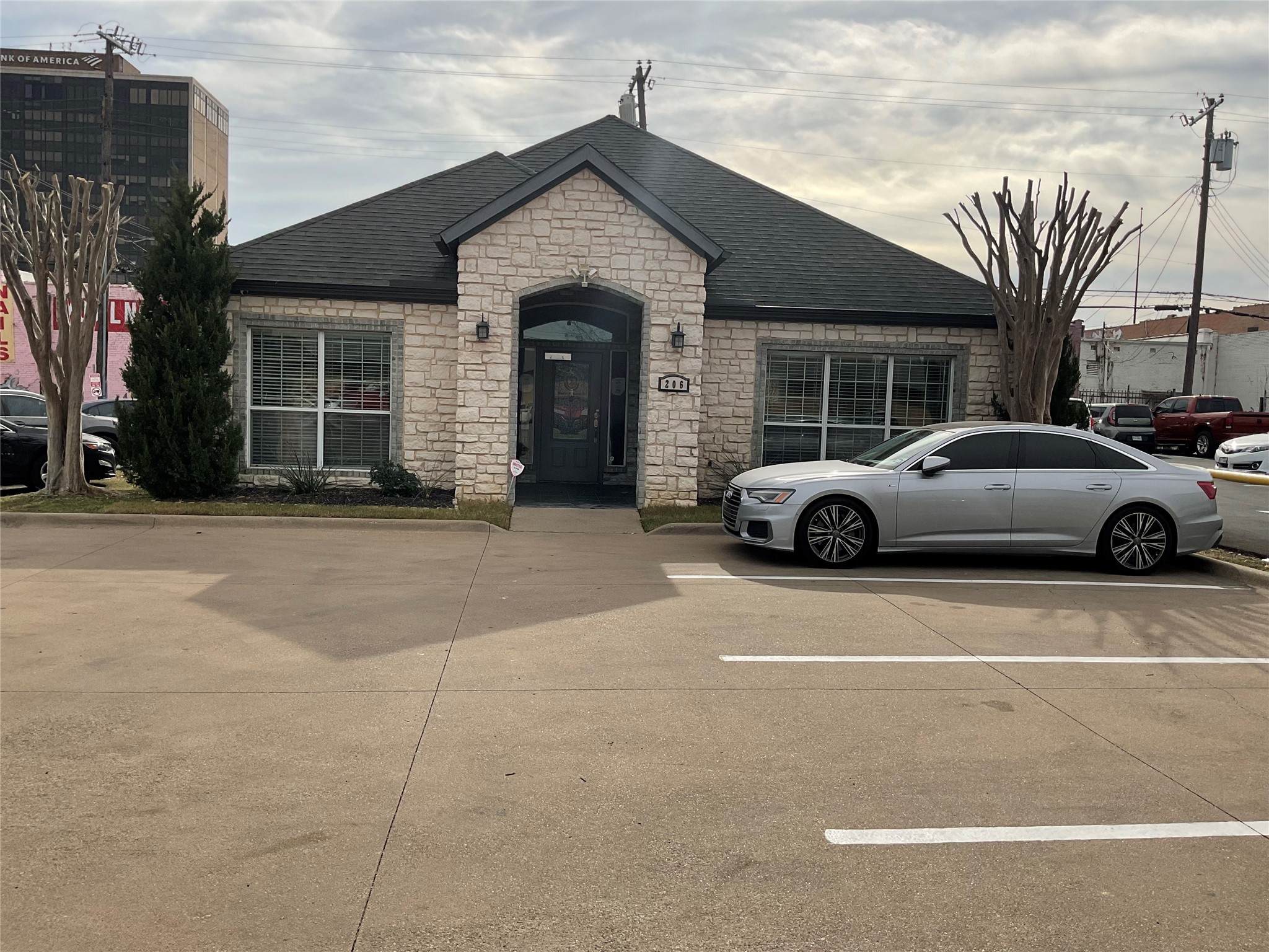 206 Sunset Avenue Dallas TX 75208