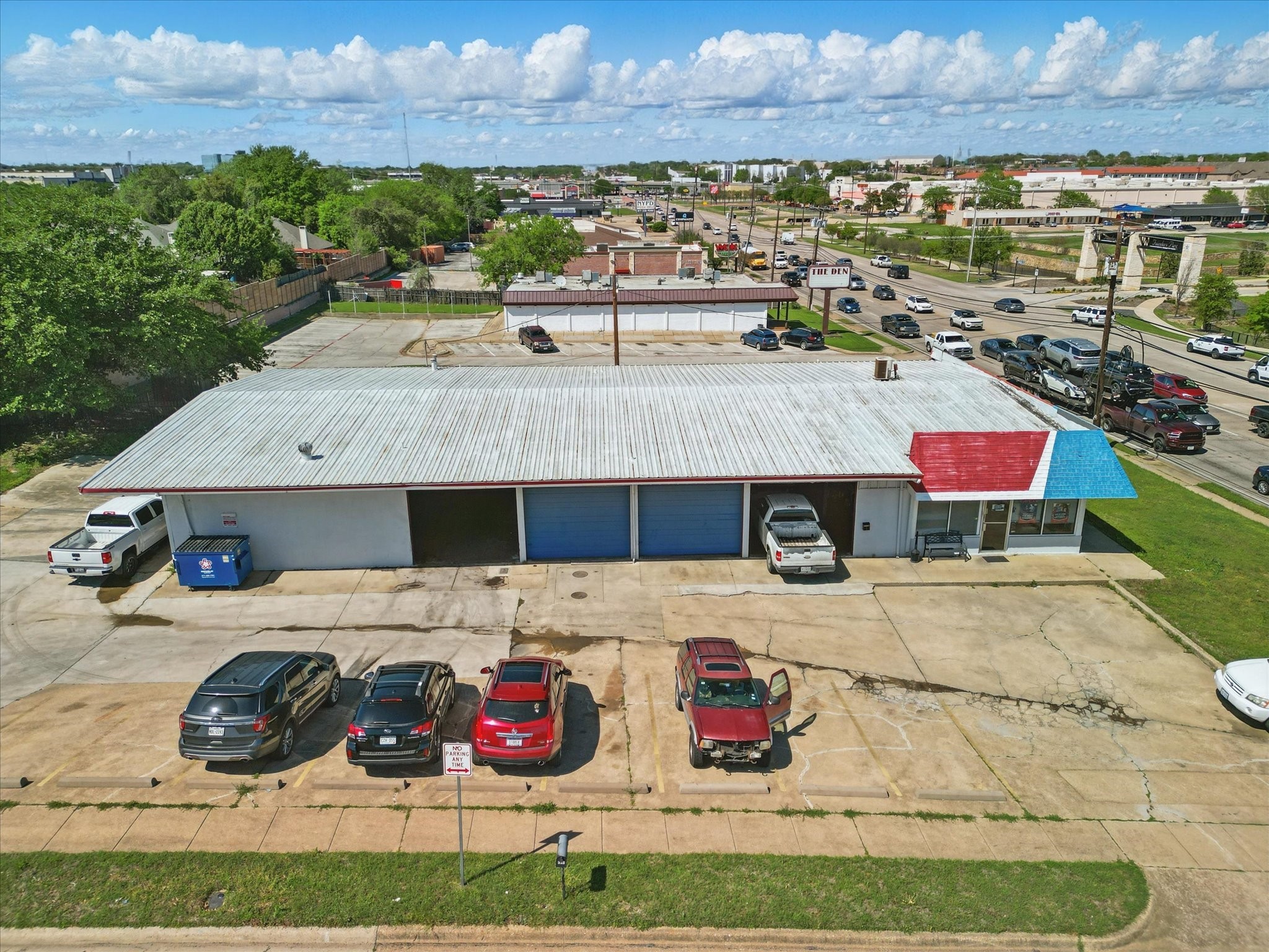 318 S Industrial Boulevard Euless TX 76040