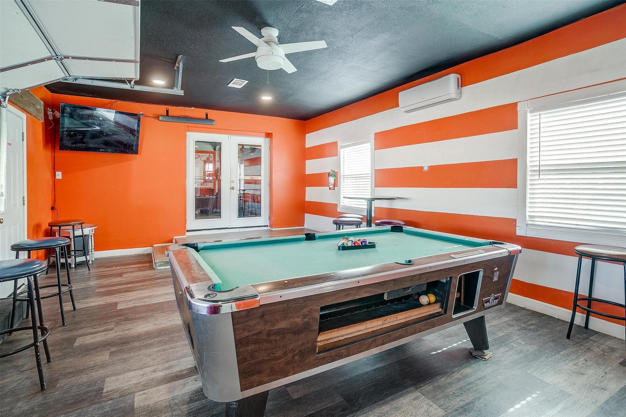 7224 Glenview Drive Richland Hills TX 76180