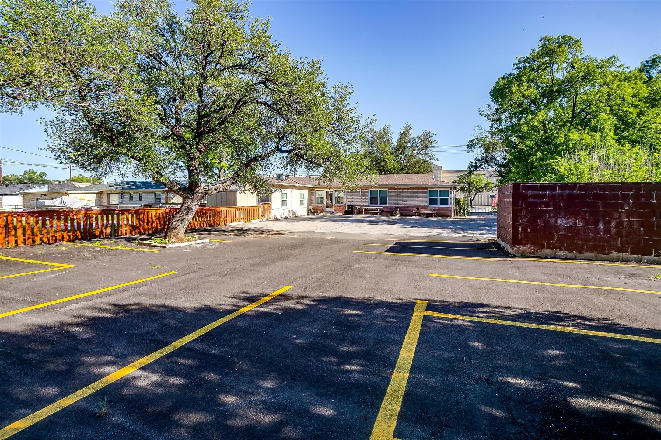 7224 Glenview Drive Richland Hills TX 76180