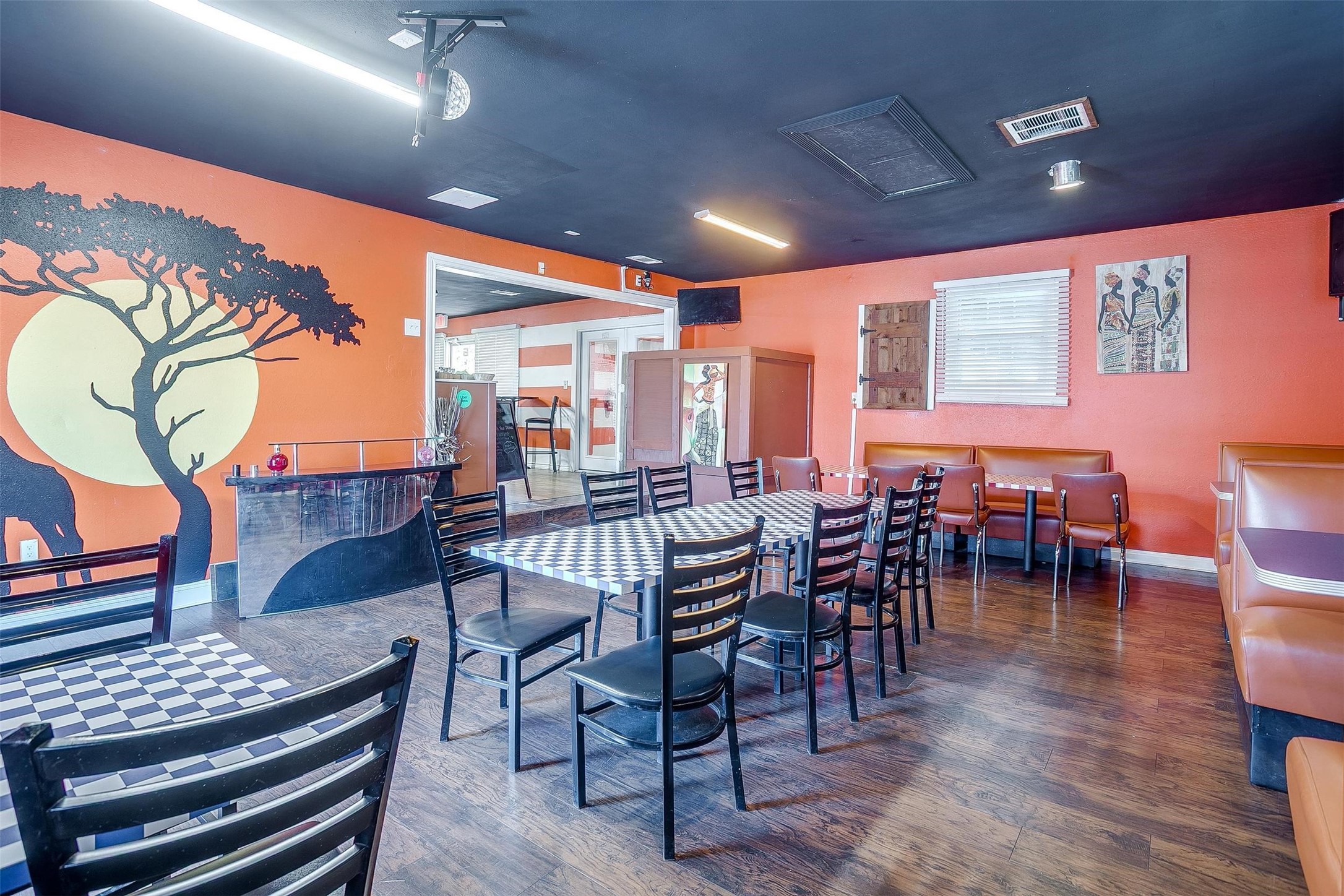 7224 Glenview Drive Richland Hills TX 76180