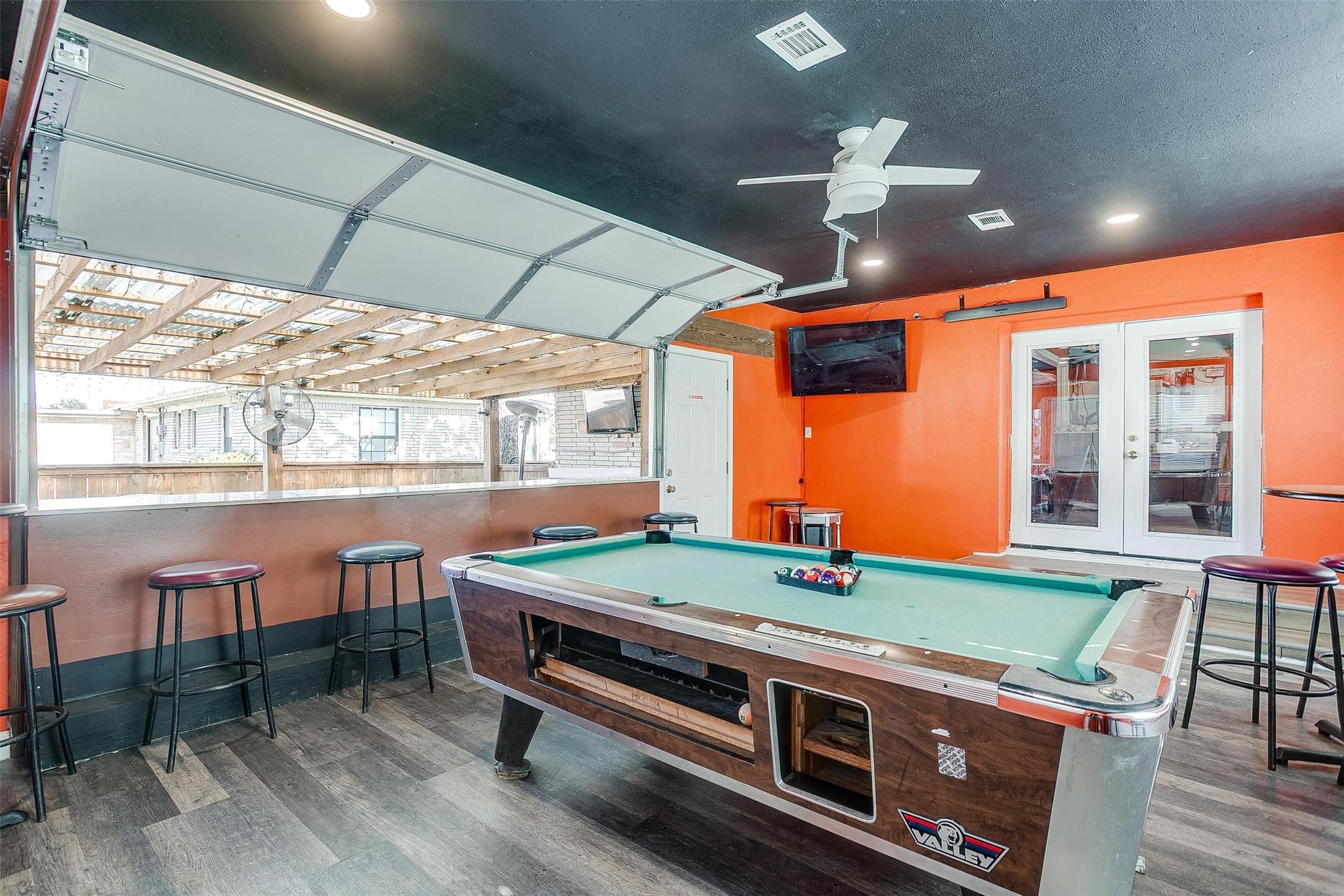 7224 Glenview Drive Richland Hills TX 76180