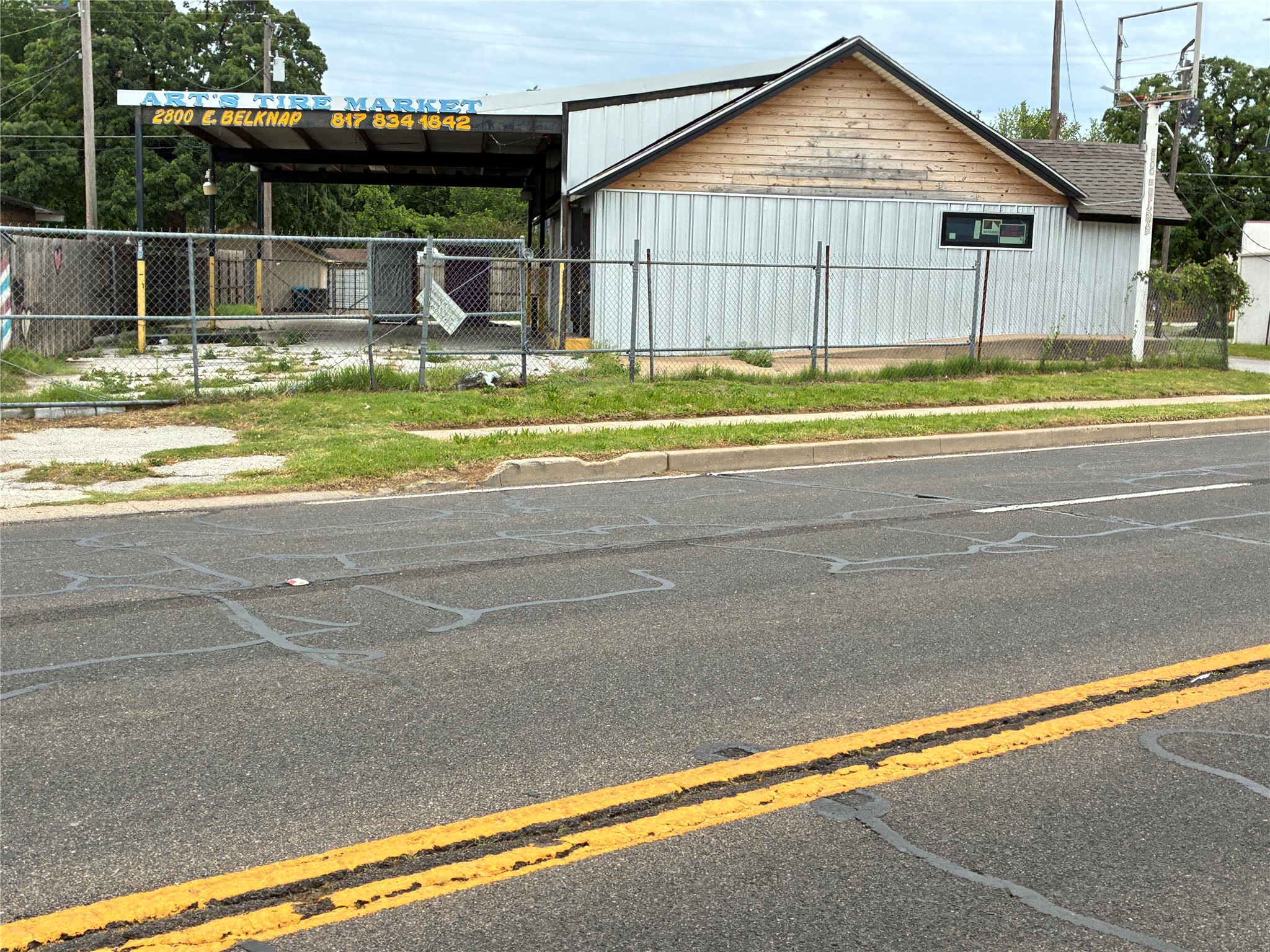 2800 E Belknap Fort Worth TX 76111