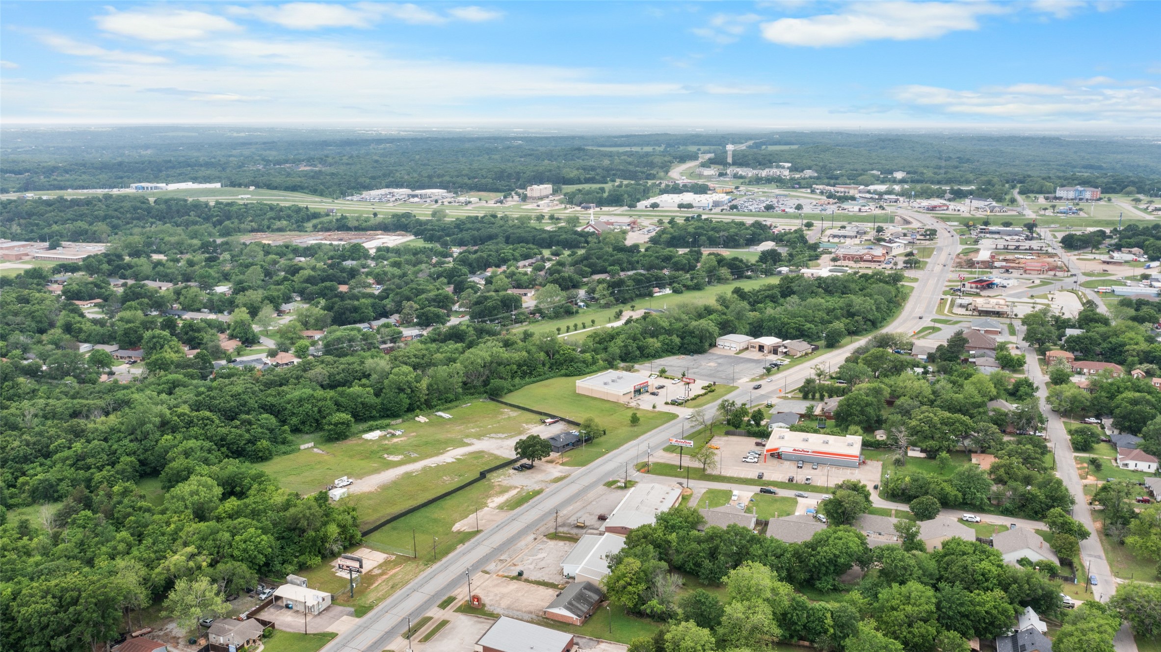 2600 W Morton Denison TX 75020