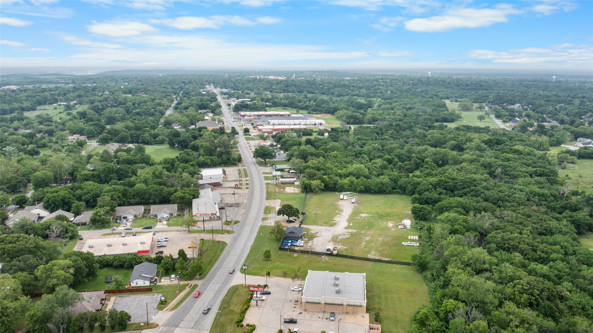2600 W Morton Denison TX 75020
