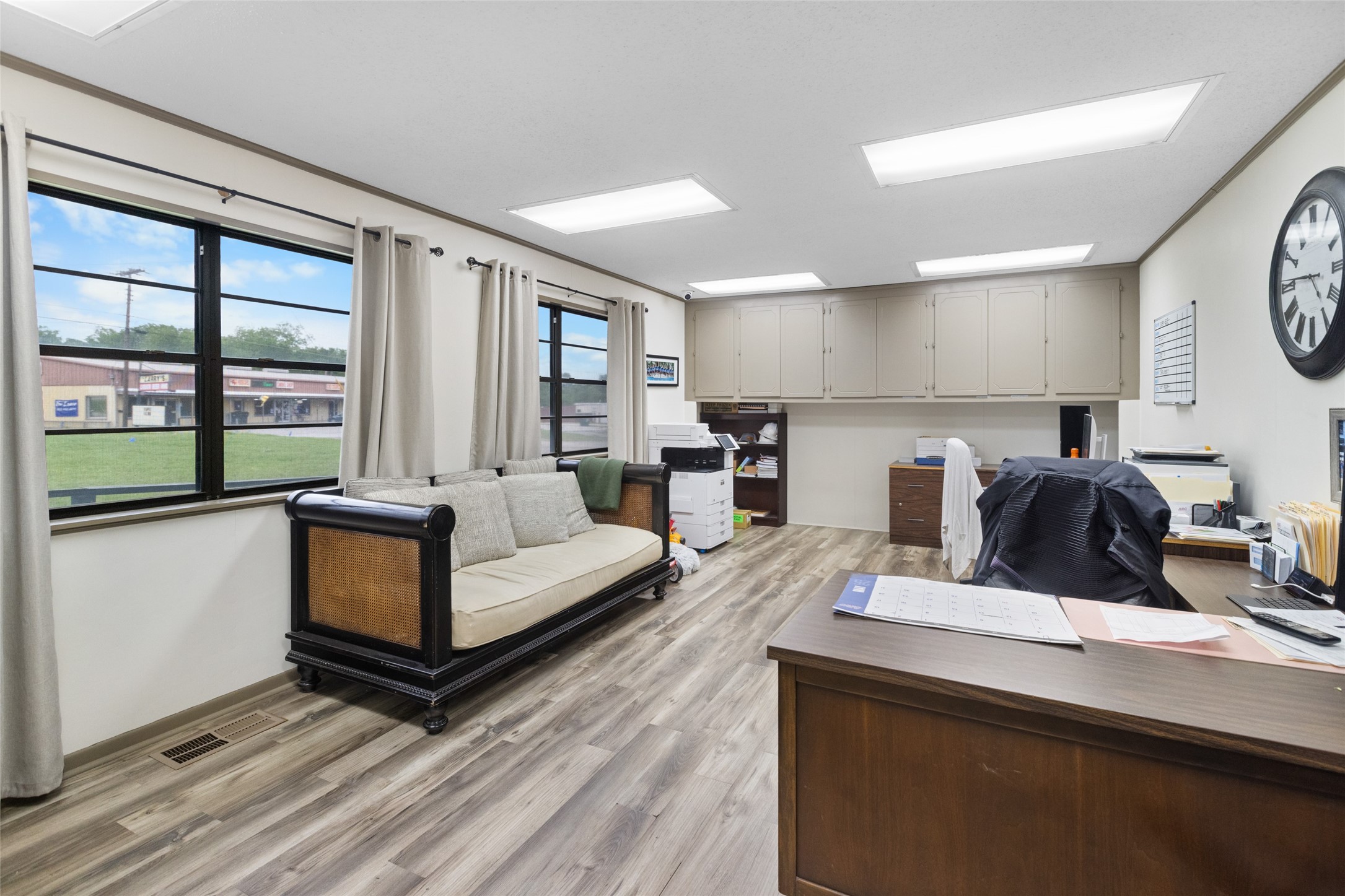 2600 W Morton Denison TX 75020
