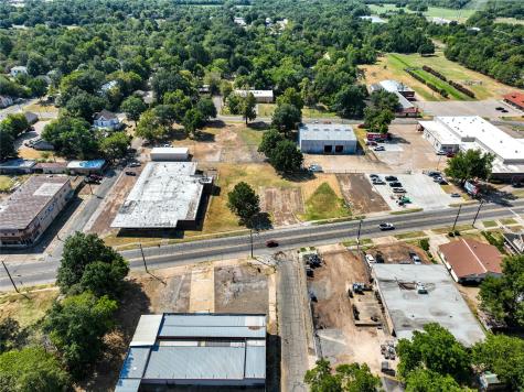 811 Bonham Street Paris TX 75460