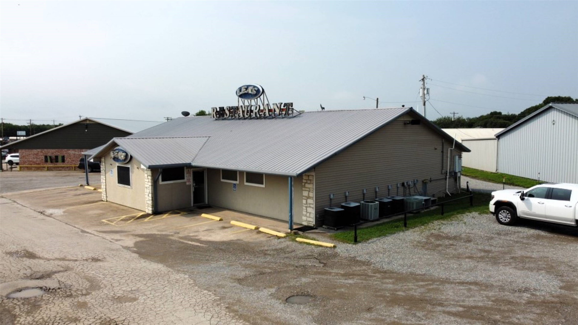 701 N Crossroads Leonard TX 75452