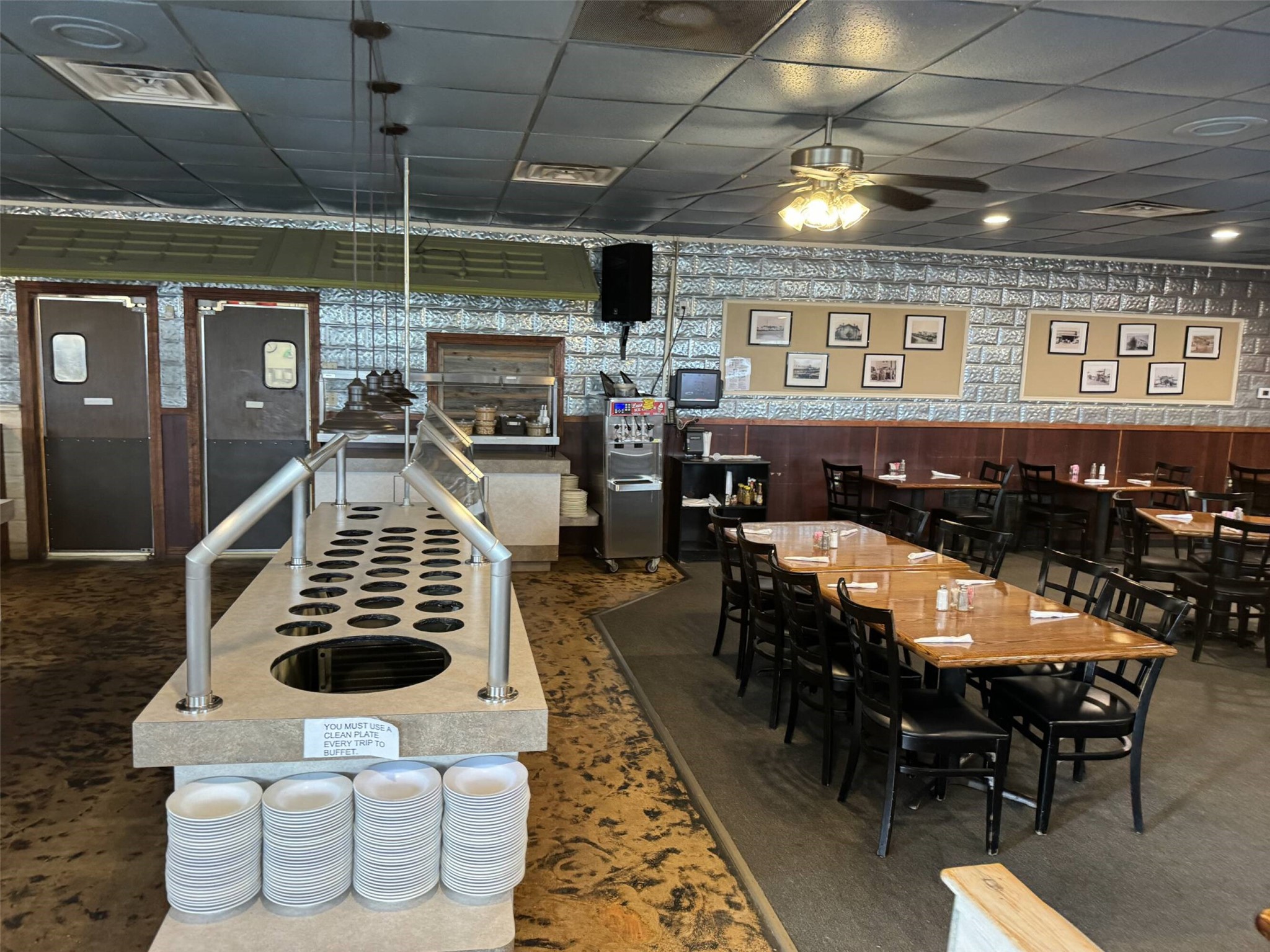 701 N Crossroads Leonard TX 75452