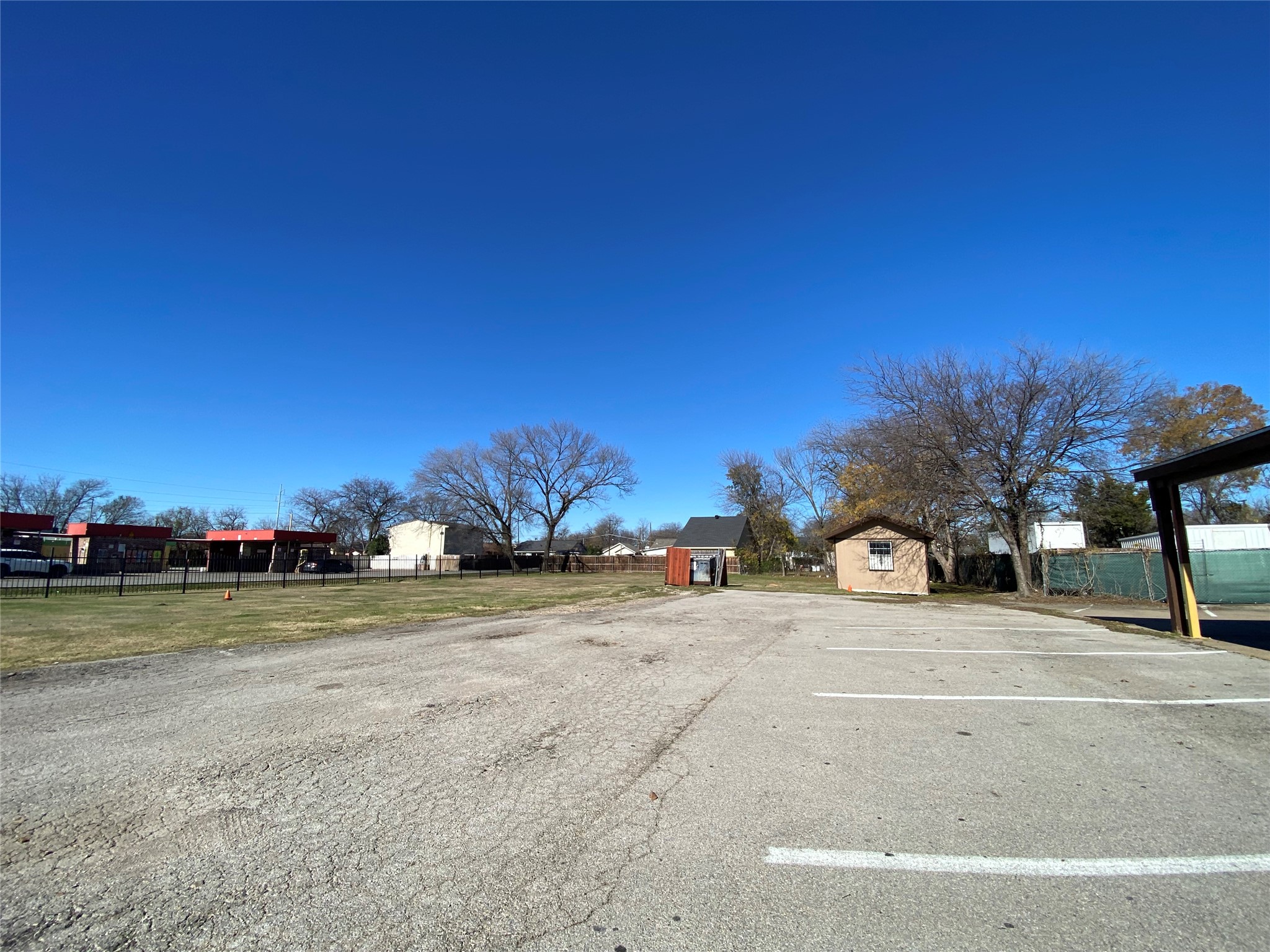 7041 Military Parkway Dallas TX 75227