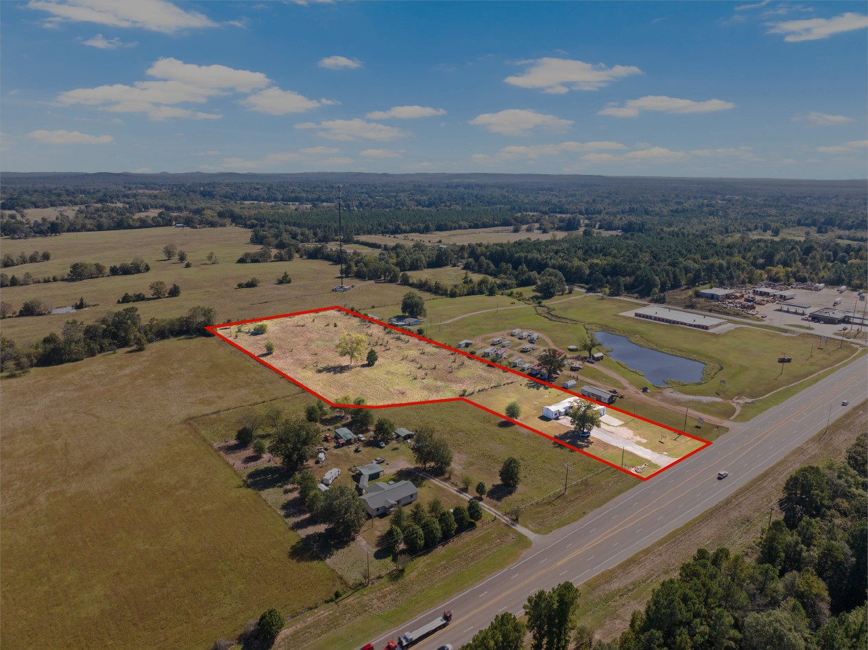 9108 N Us Highway 271 Gilmer TX 75644