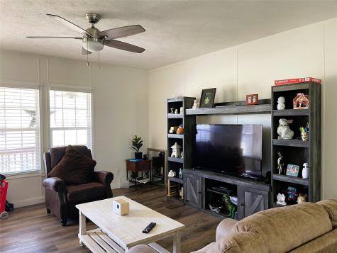 423 State Highway 75 S Fairfield TX 75840