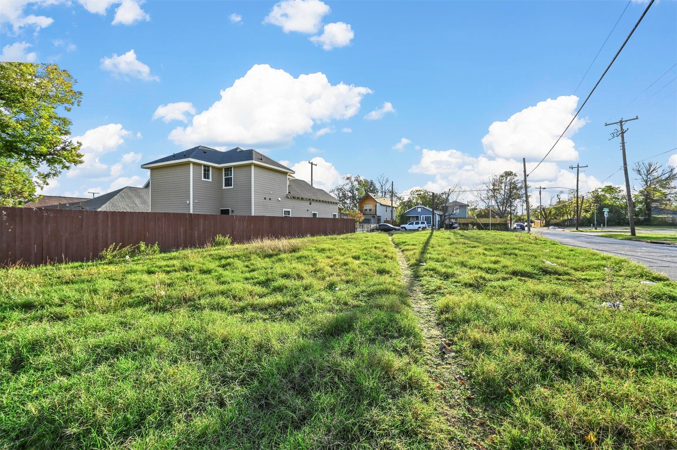 2510 Foreman Street Dallas TX 75210