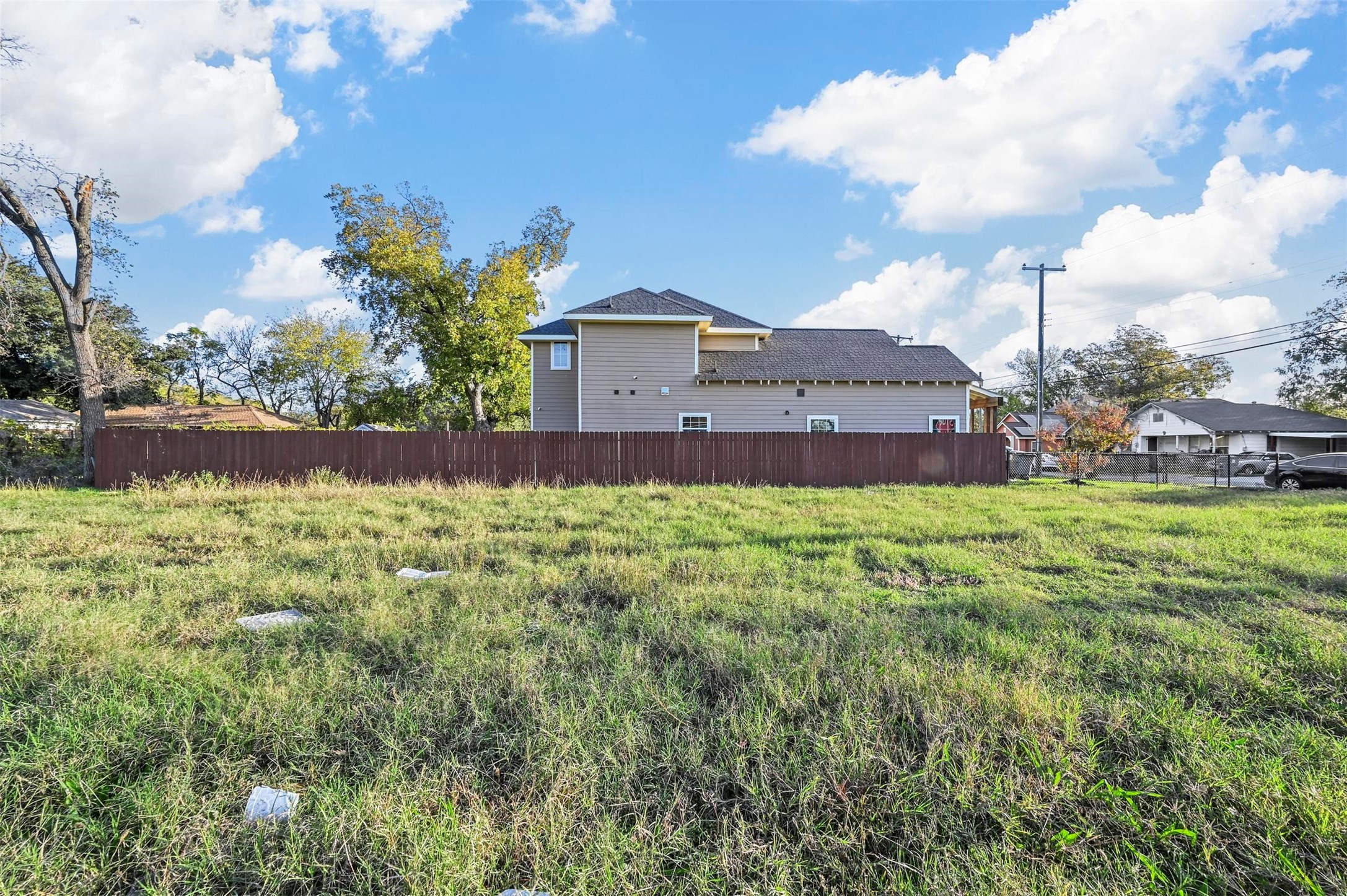 2510 Foreman Street Dallas TX 75210