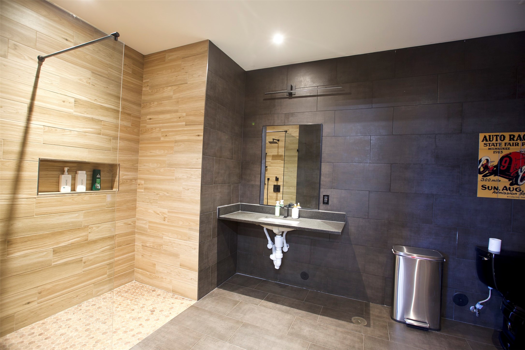 1725 N Highway 377 Roanoke TX 76262