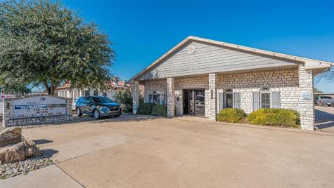 510 W Pearl Street Granbury TX 76048