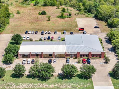 2525 E Us Highway 175 Kaufman TX 75142