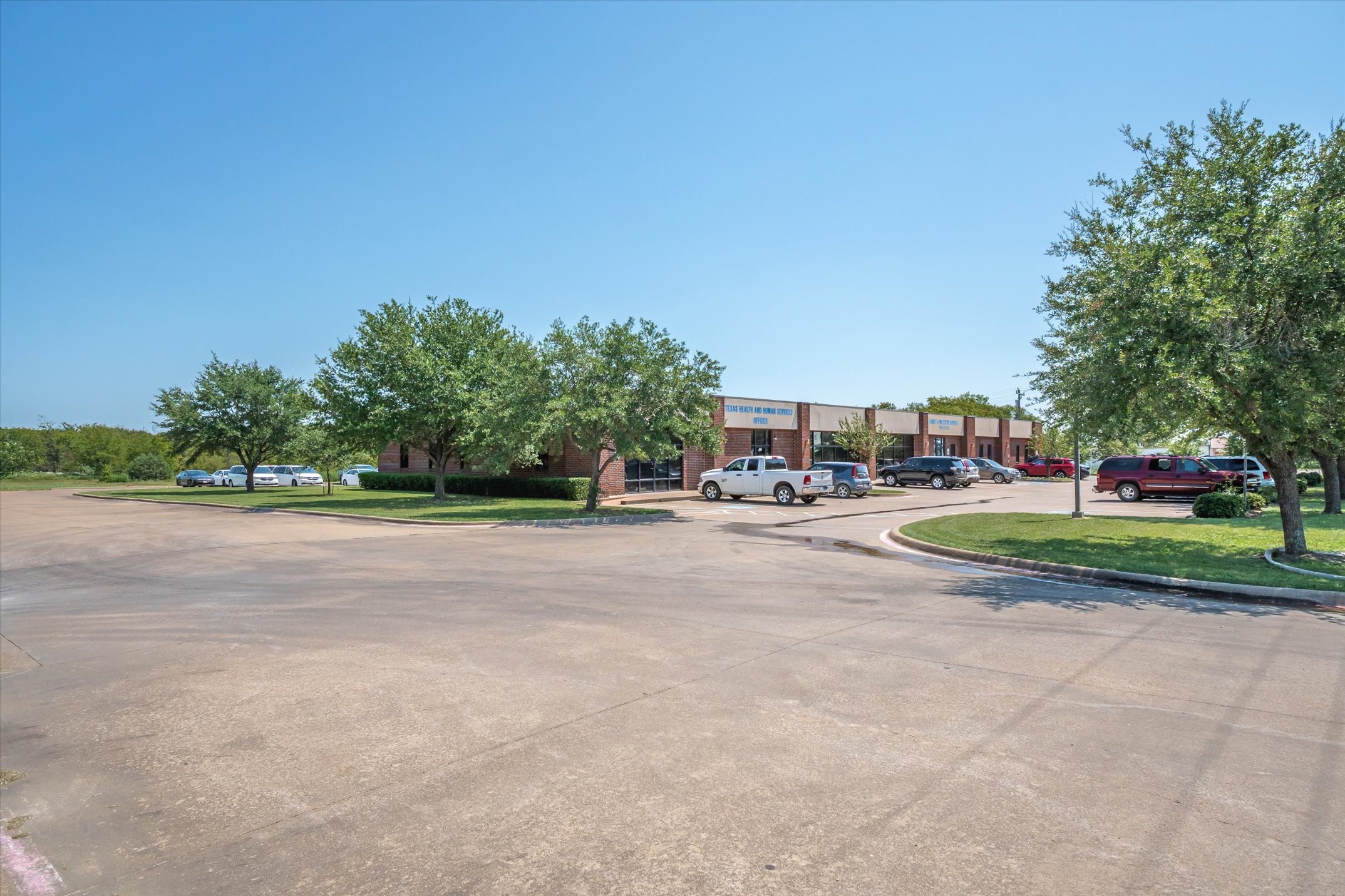 2525 E Us Highway 175 Kaufman TX 75142
