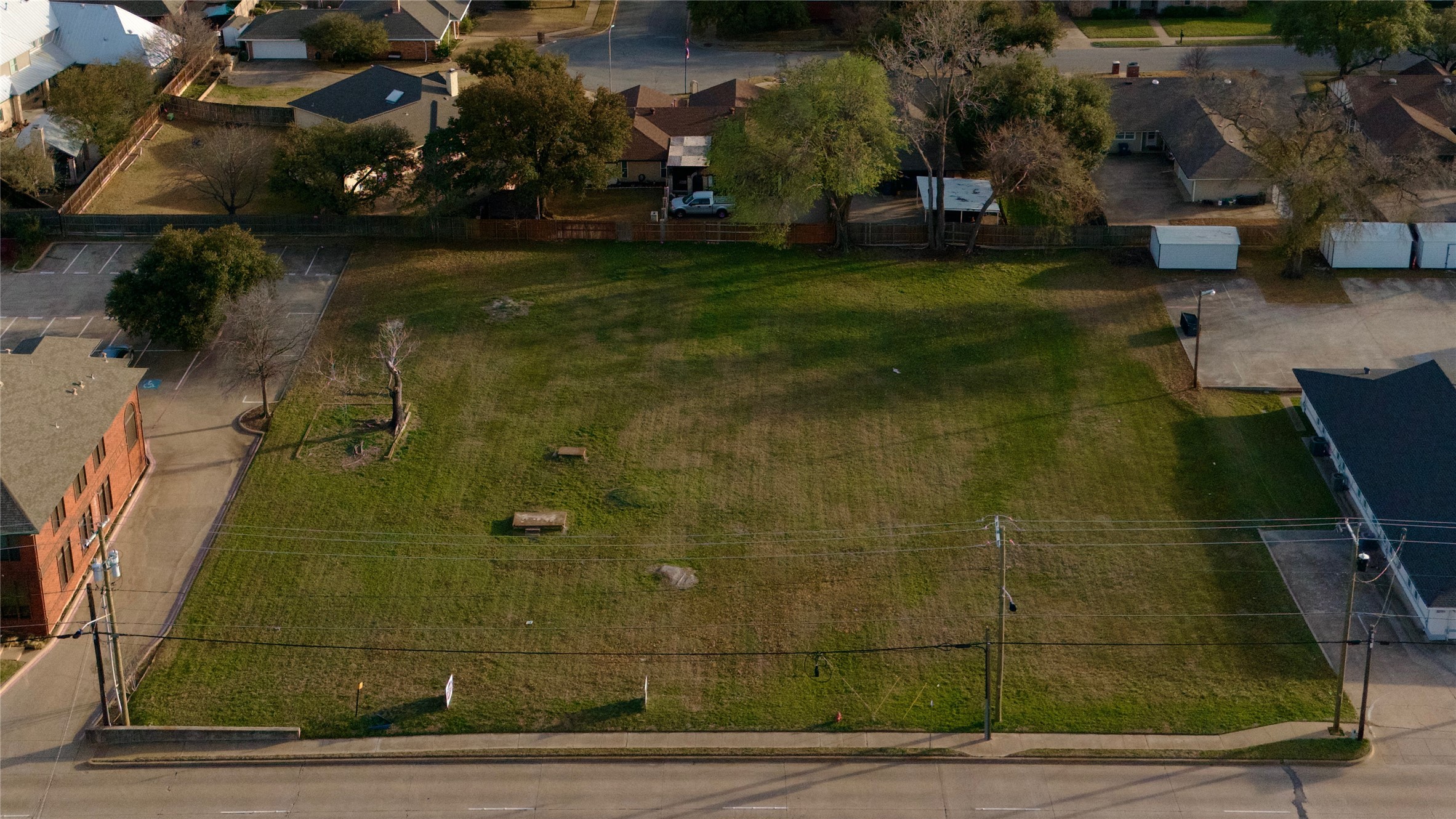 3208 W Park Row Drive Pantego TX 76013