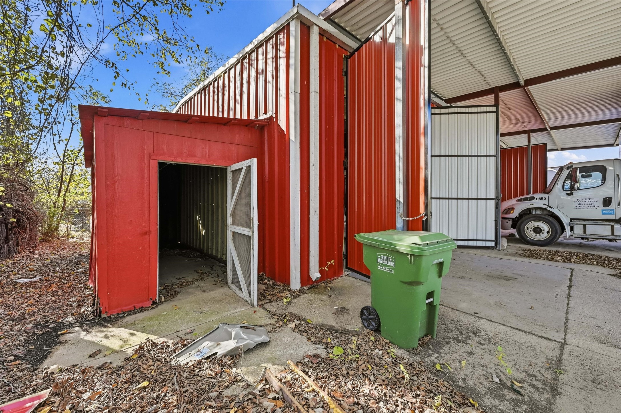 4140 Mansfield Highway Forest Hill TX 76119