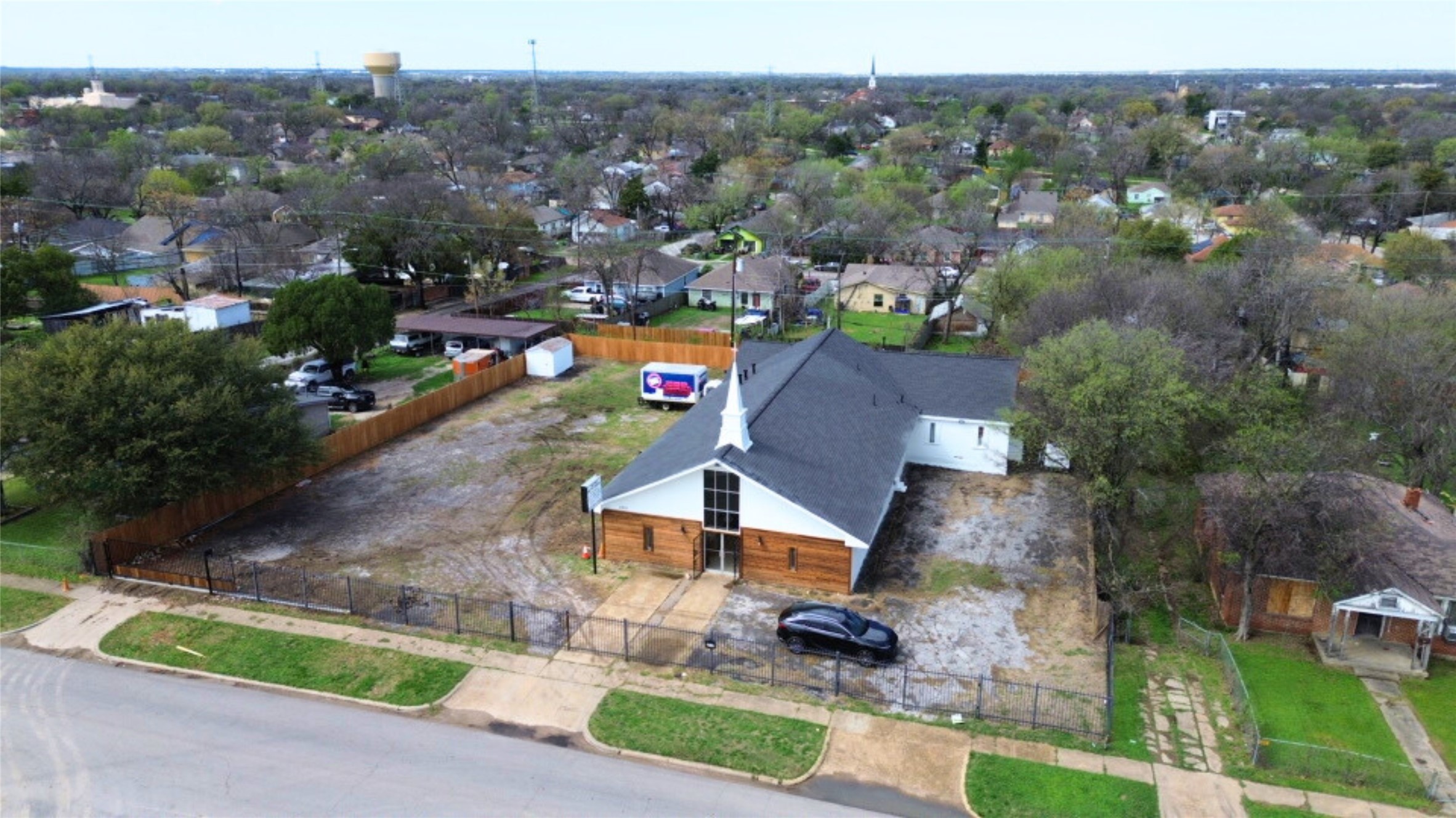 2519 S Denley Drive Dallas TX 75216