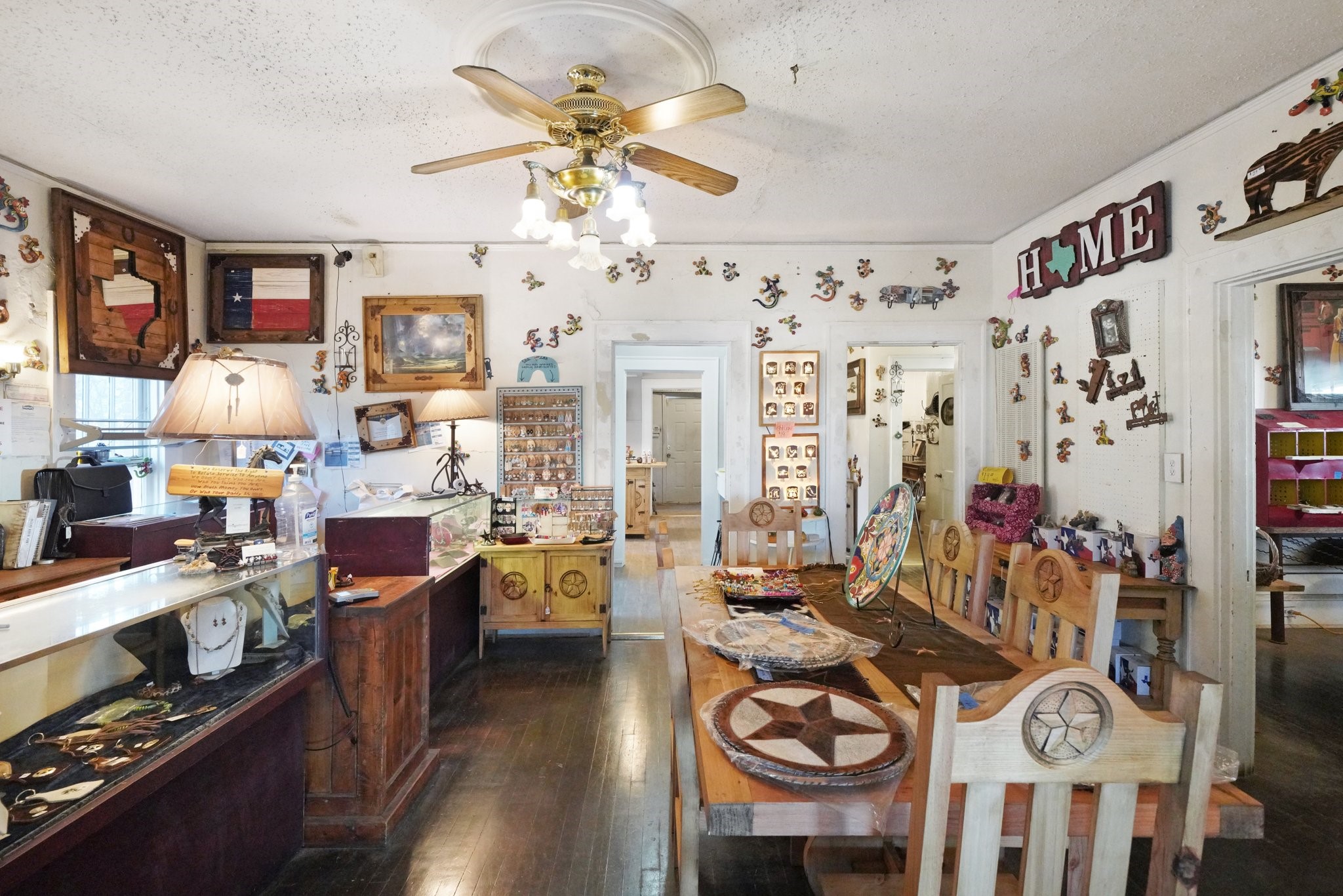 1001 E Hubbard Street Mineral Wells TX 76067