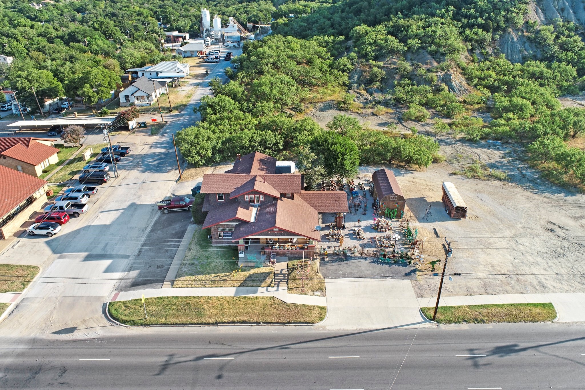 1001 E Hubbard Street Mineral Wells TX 76067