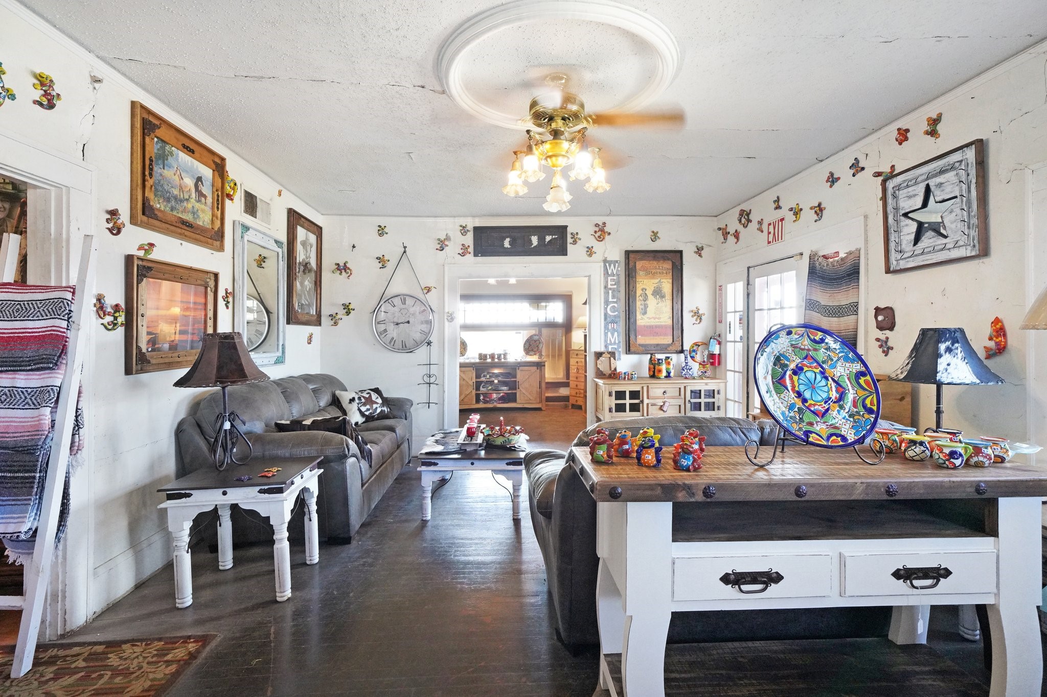 1001 E Hubbard Street Mineral Wells TX 76067