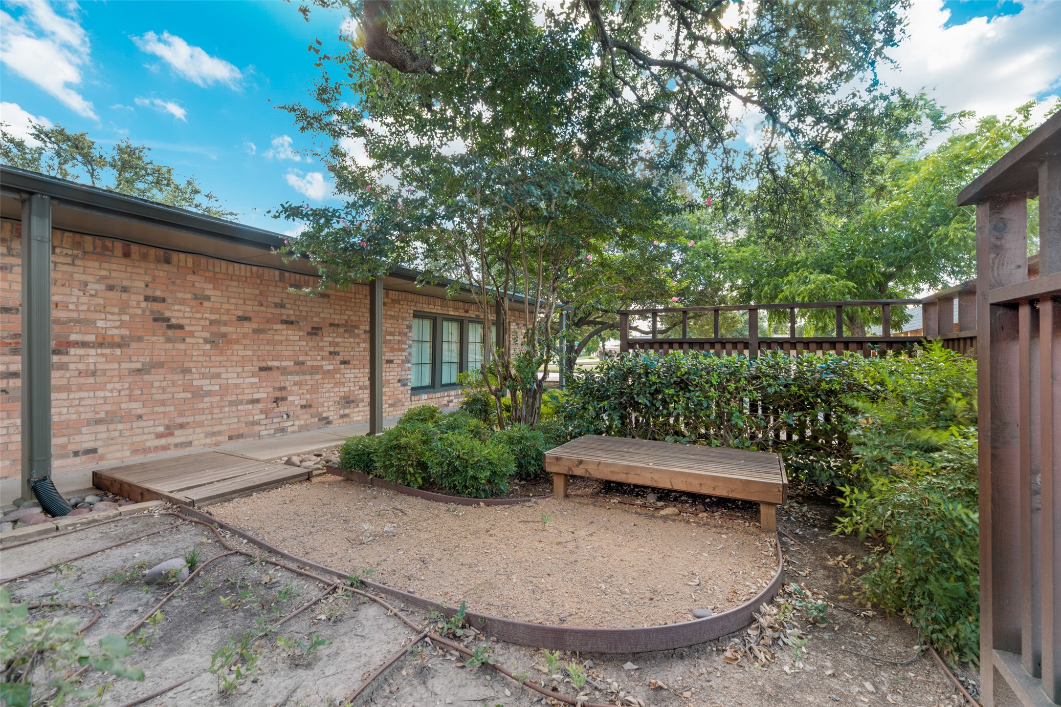 726 Dalworth Street Grand Prairie TX 75050