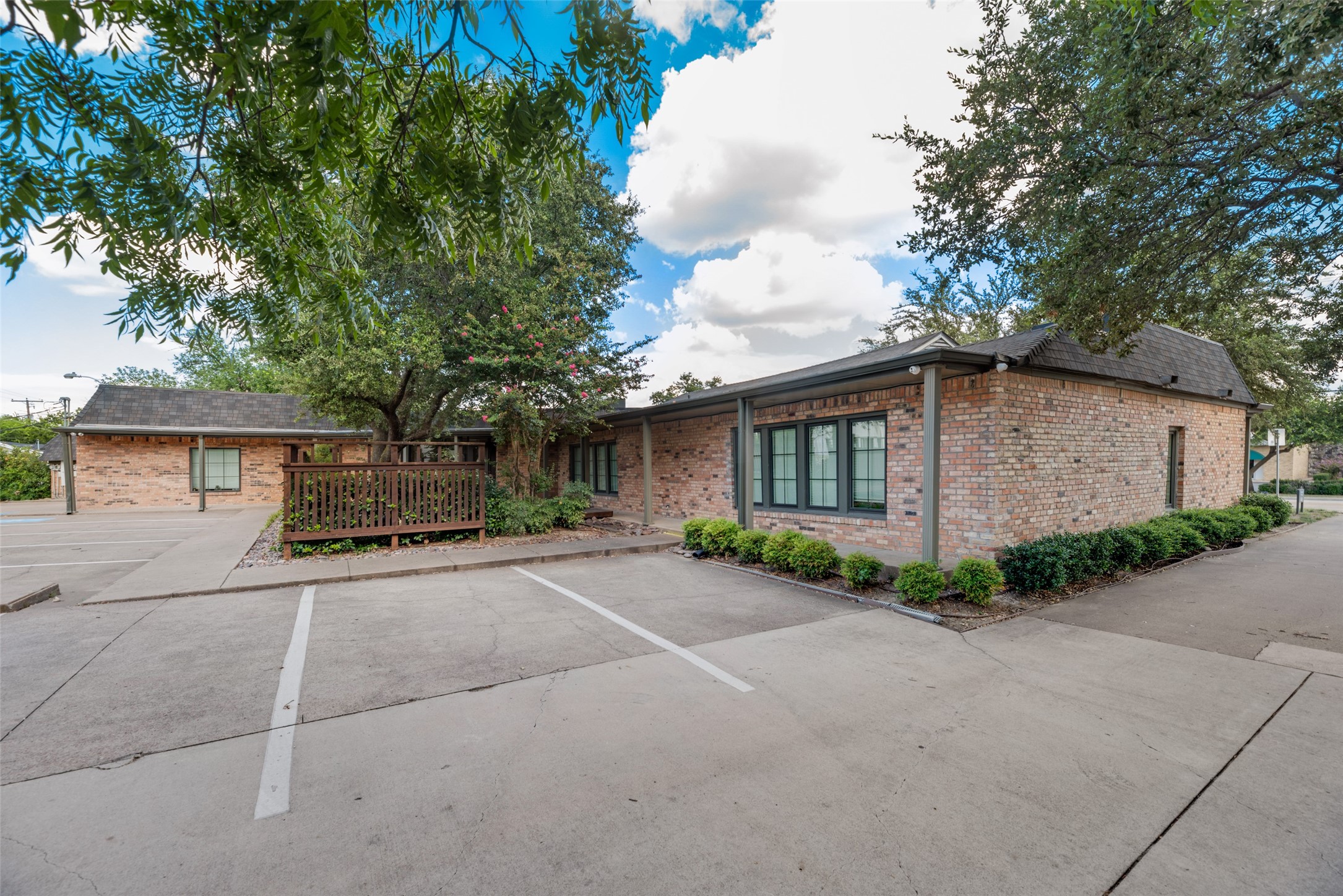 726 Dalworth Street Grand Prairie TX 75050