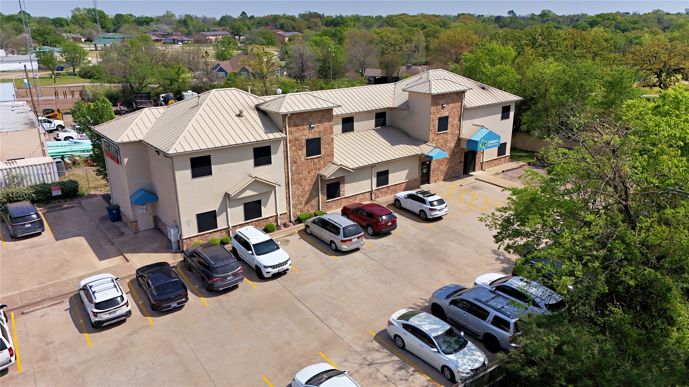1011 W Grove Street Kaufman TX 75142