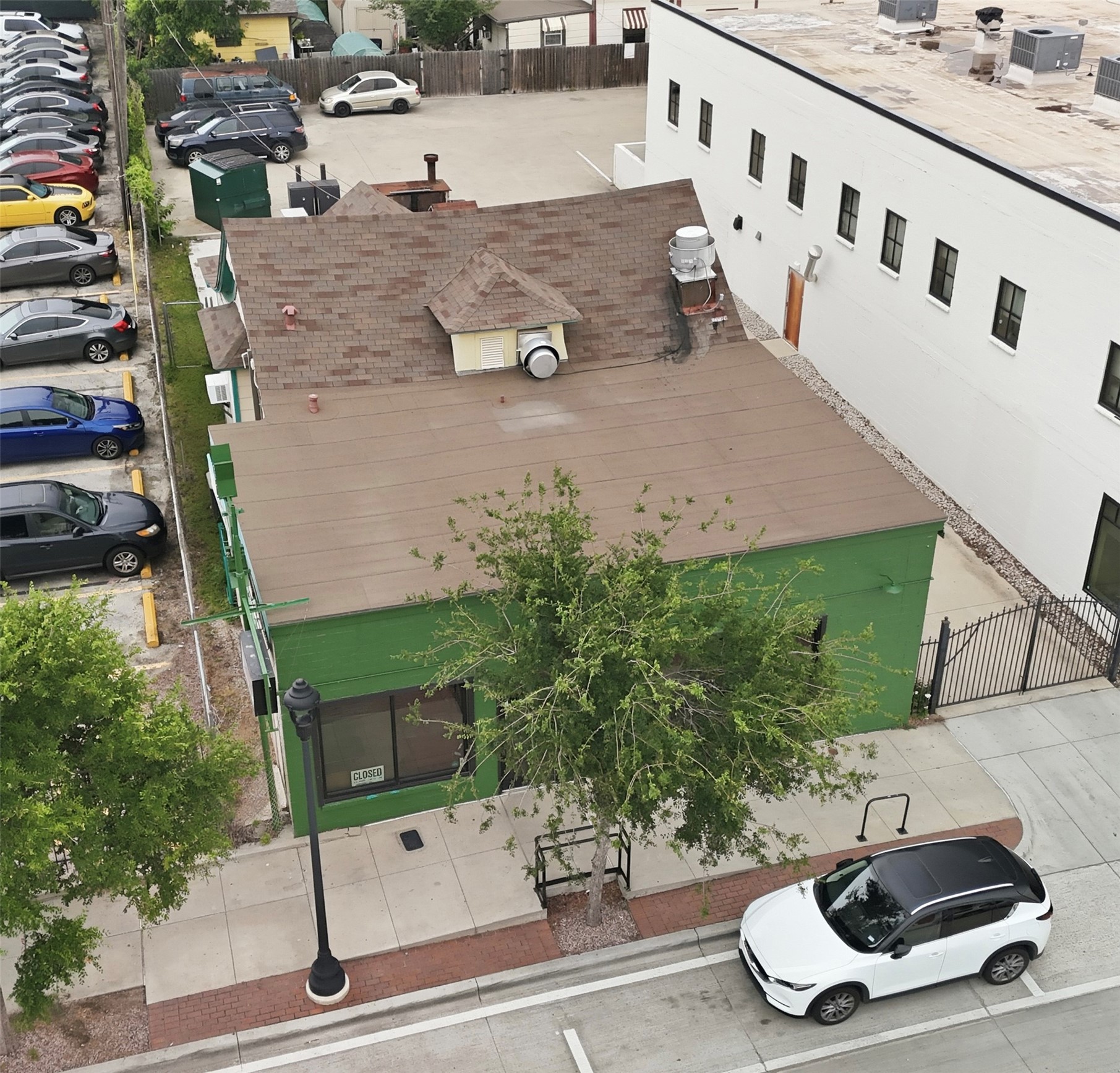 810 S Main Street Fort Worth TX 76104