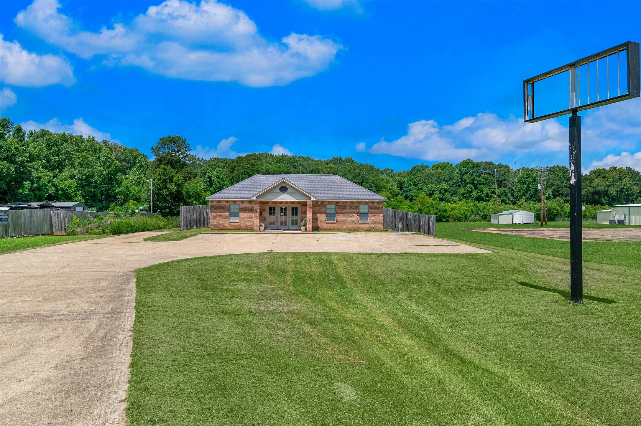 12026 Mansfield Road Keithville LA 71047