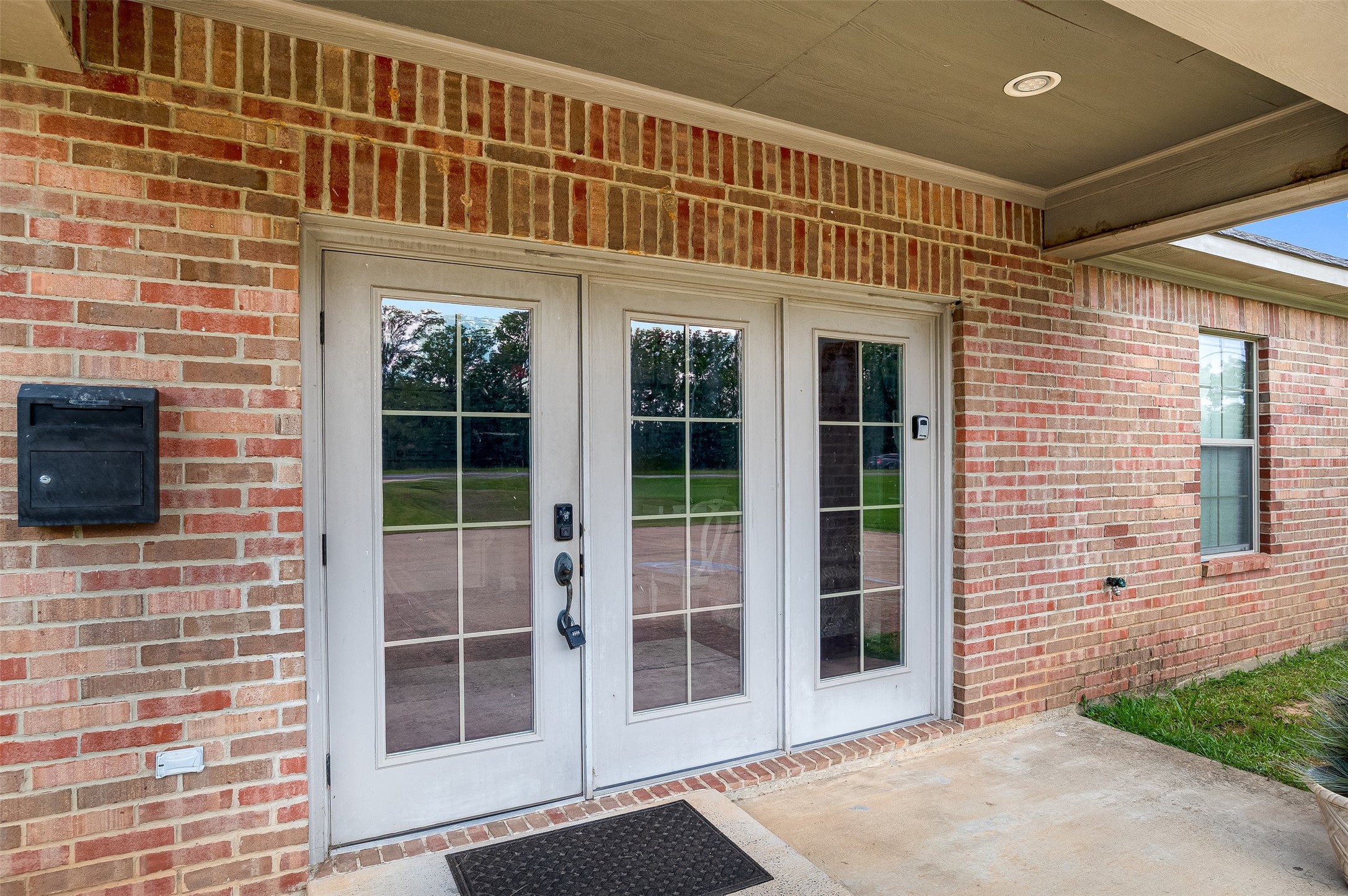 12026 Mansfield Road Keithville LA 71047