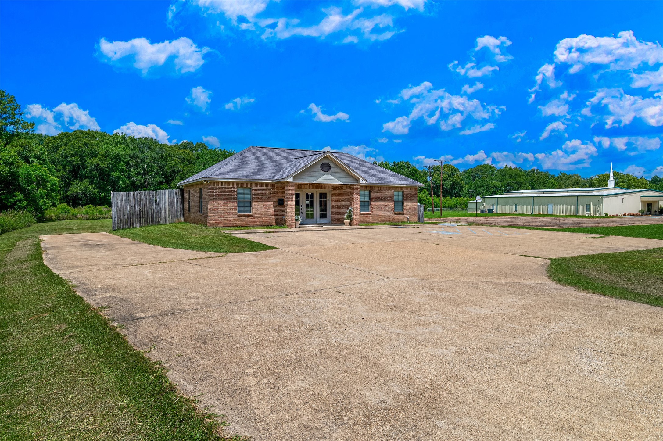 12026 Mansfield Road Keithville LA 71047