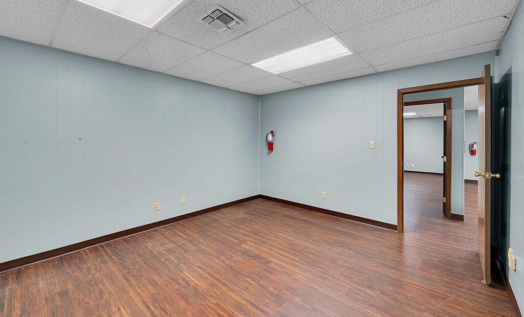 706 W 5th Street Clifton TX 76634