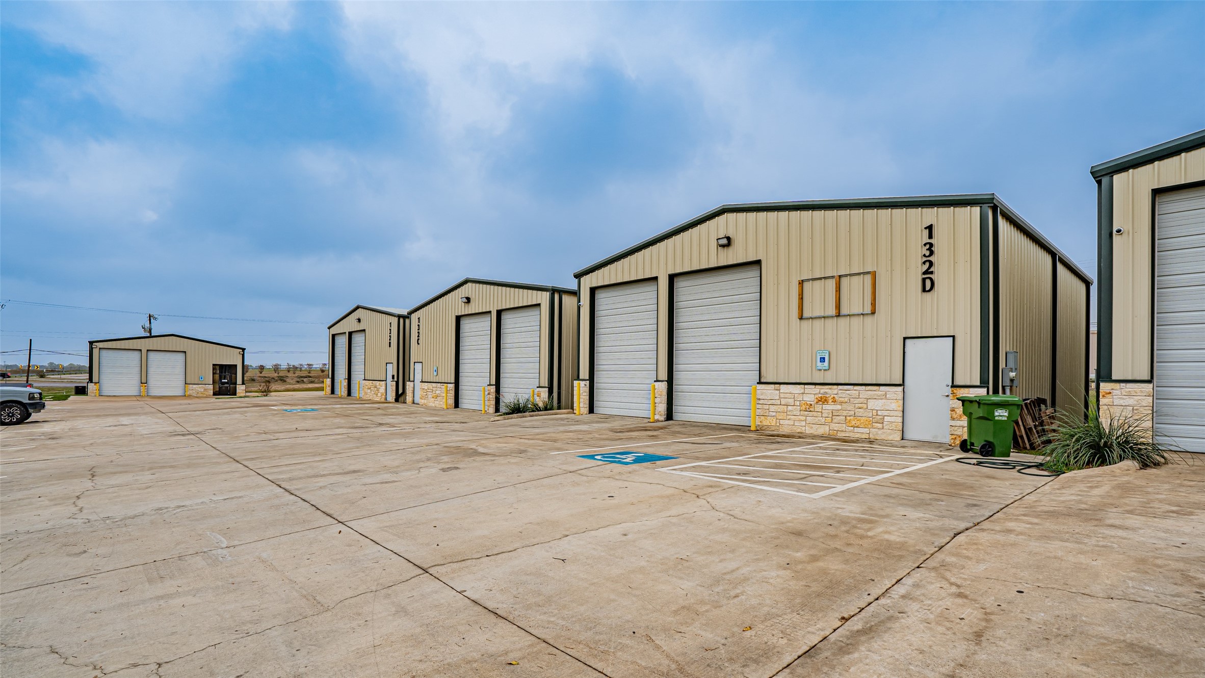 132 N Grants Lane White Settlement TX 76108