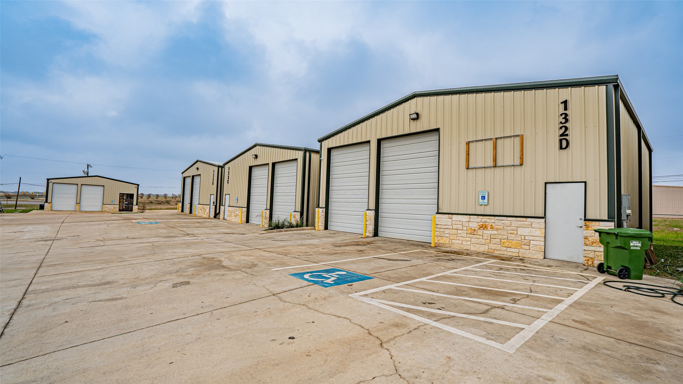 132 N Grants Lane White Settlement TX 76108