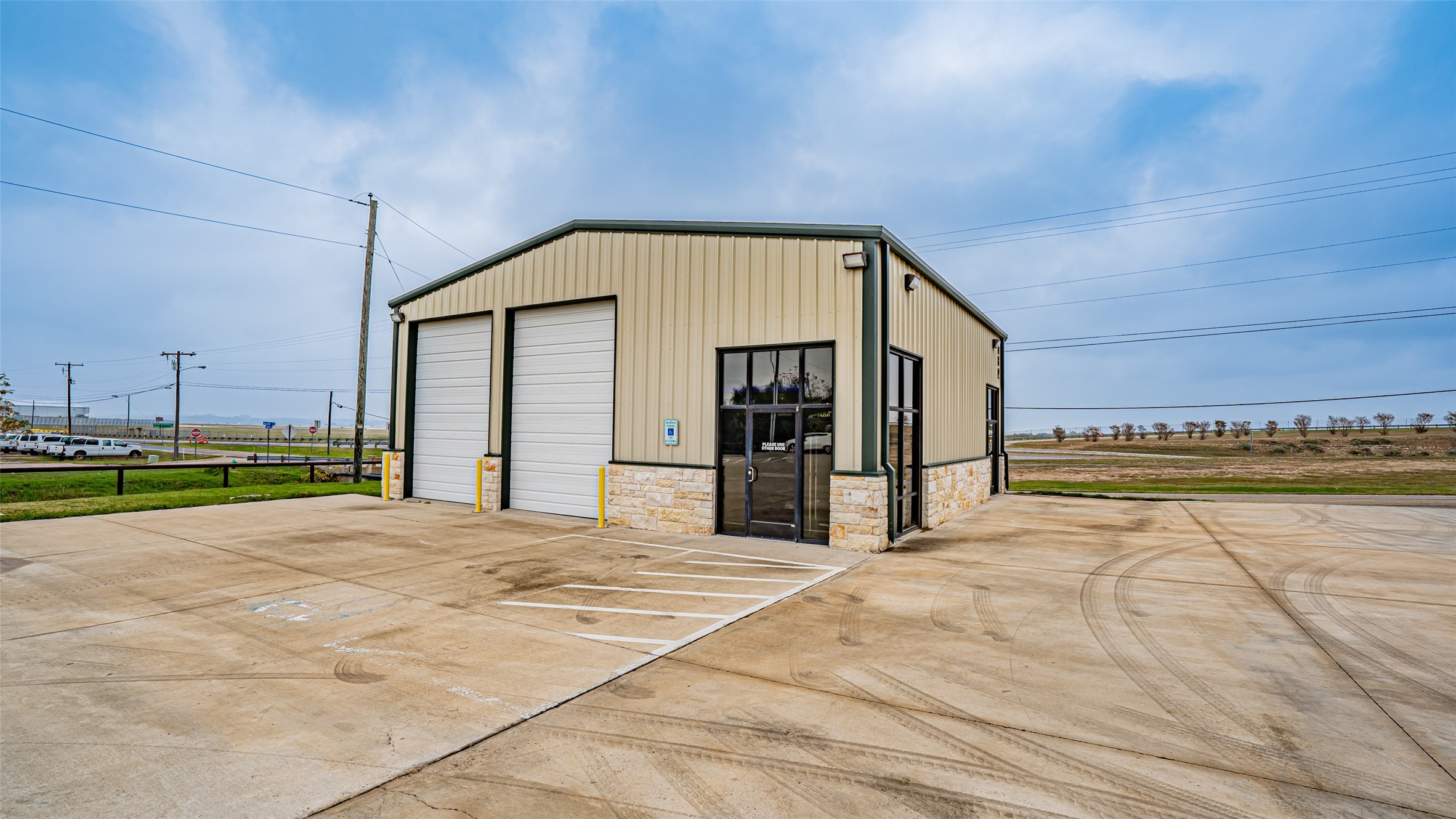 132 N Grants Lane White Settlement TX 76108