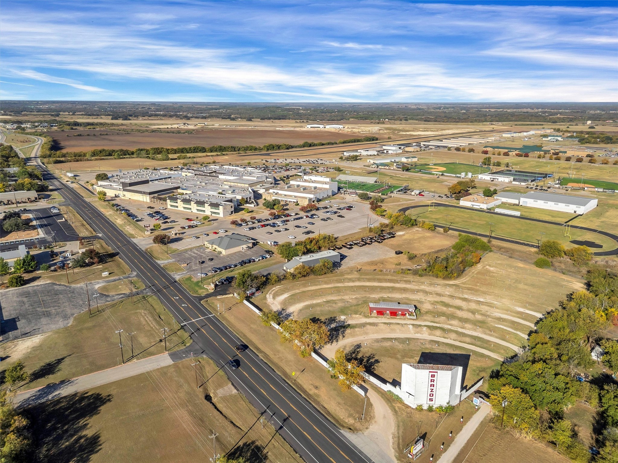 1806 W Pearl Street Granbury TX 76048