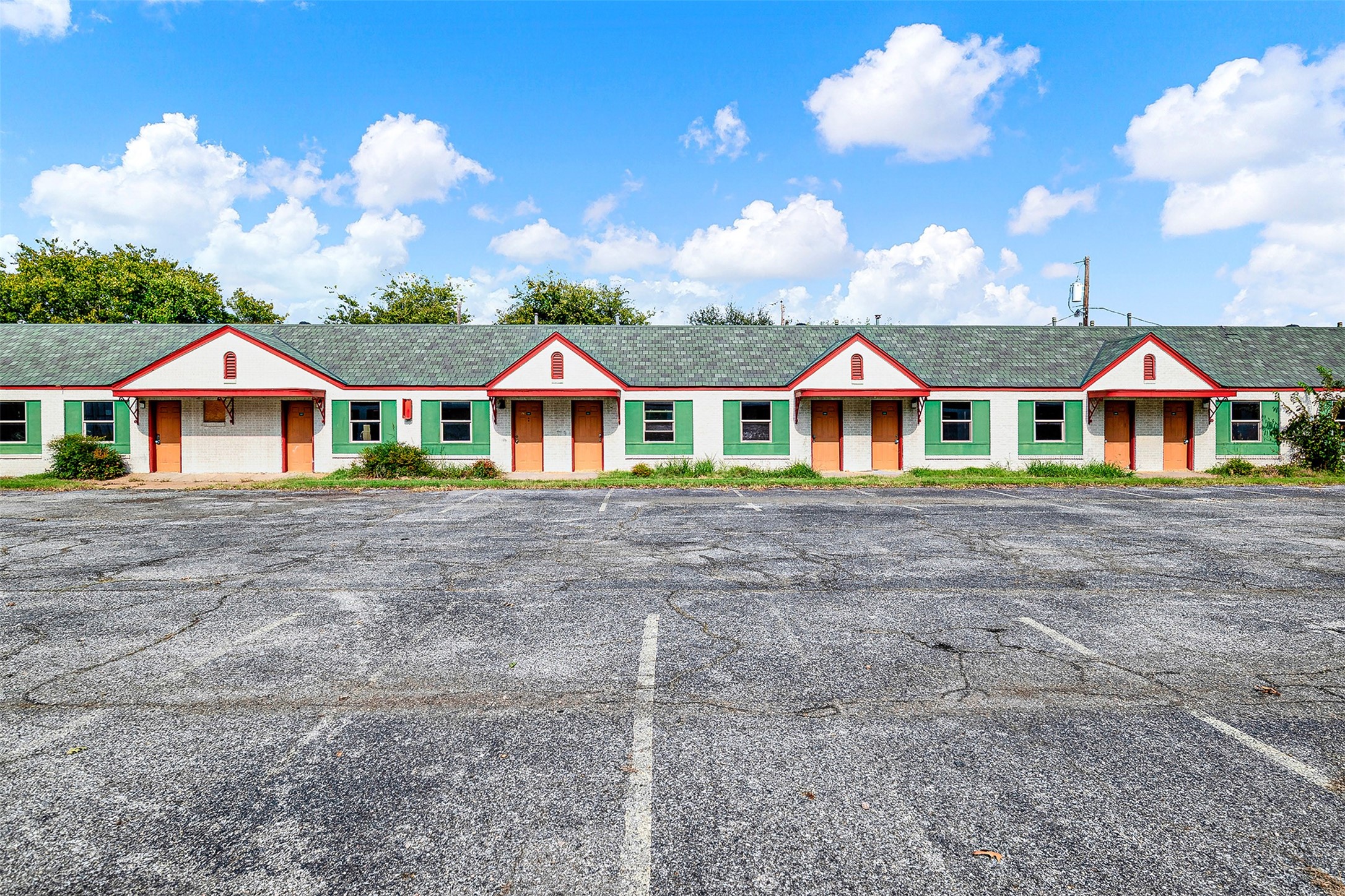 2424 Texoma Parkway Sherman TX 75090