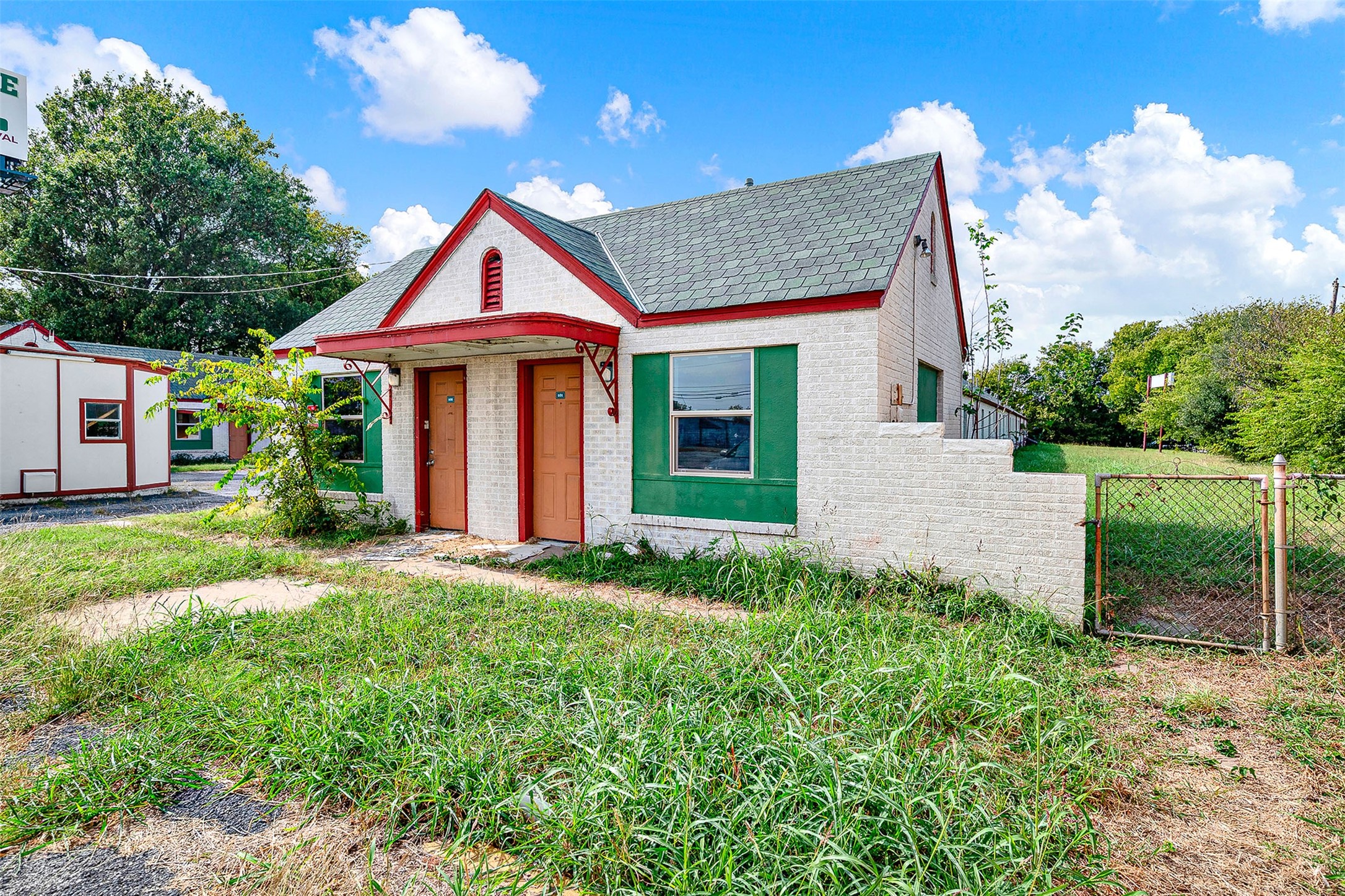 2424 Texoma Parkway Sherman TX 75090