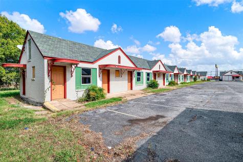 2424 Texoma Parkway Sherman TX 75090