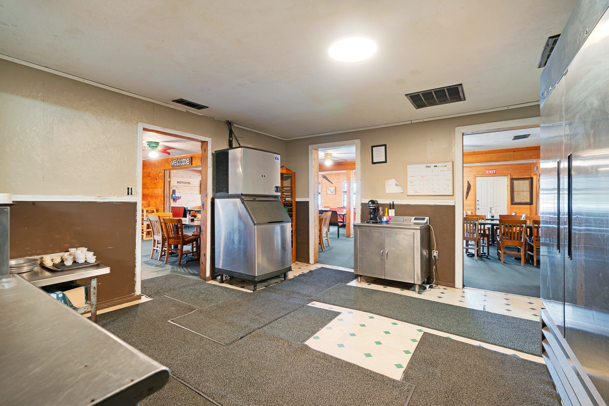 899 E Lennon Drive Emory TX 75440